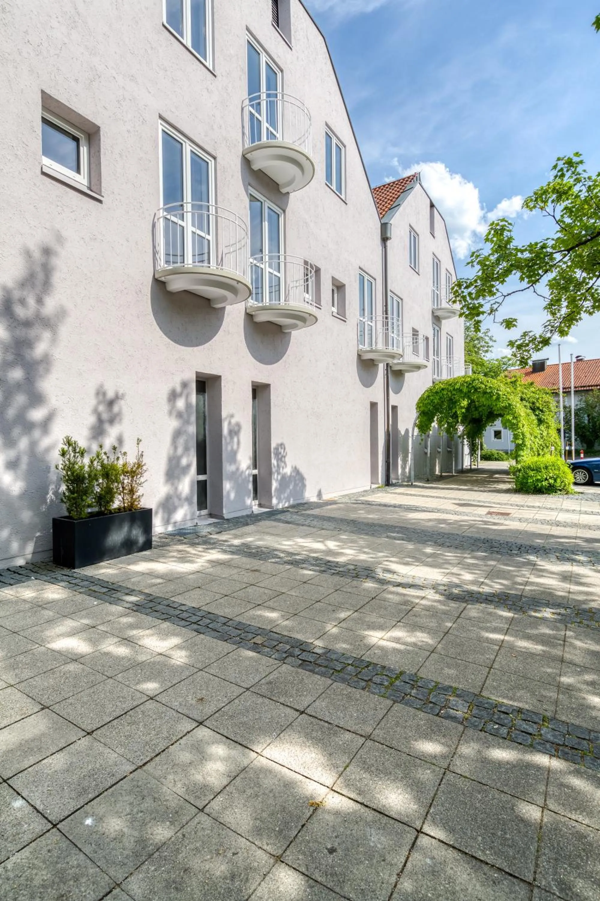 Property building in Limehome Garching bei München