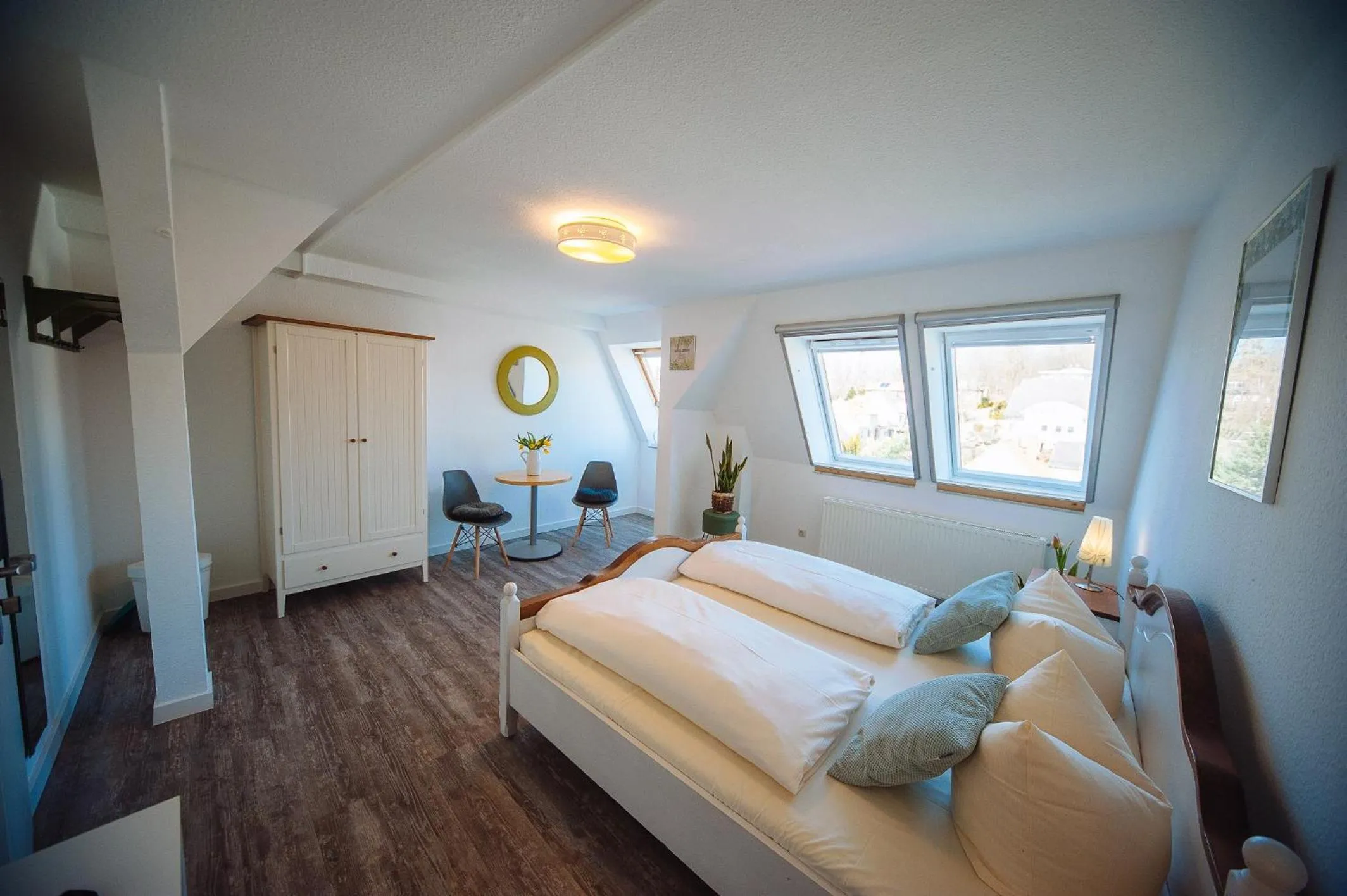 Bed in Apartmenthaus Kaiser Friedrich