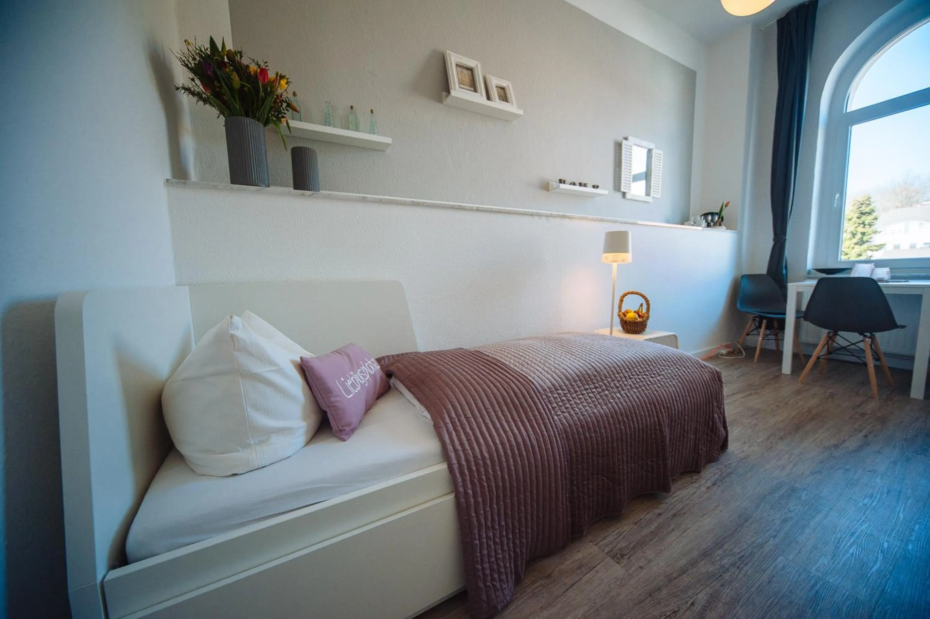 Bed in Apartmenthaus Kaiser Friedrich