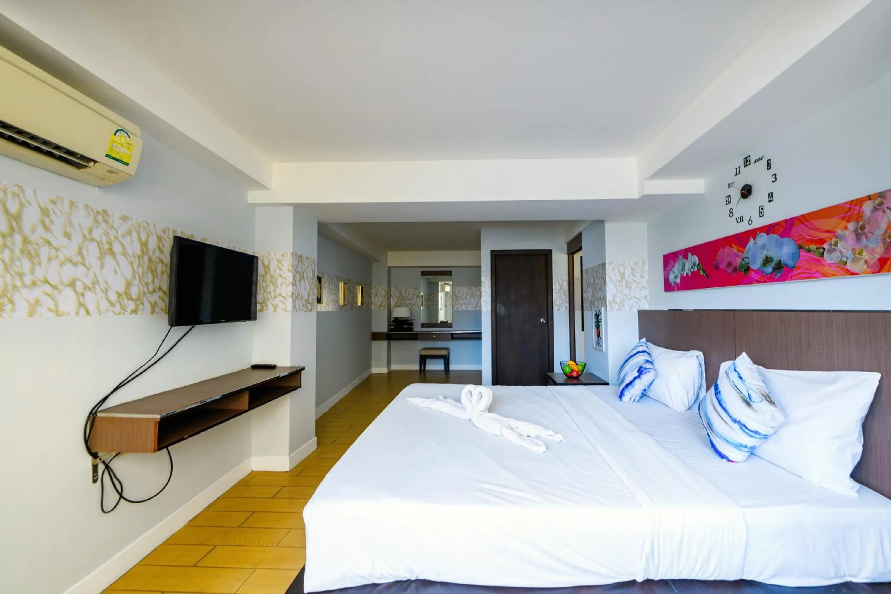 Bed in Scandia Beach Hotel