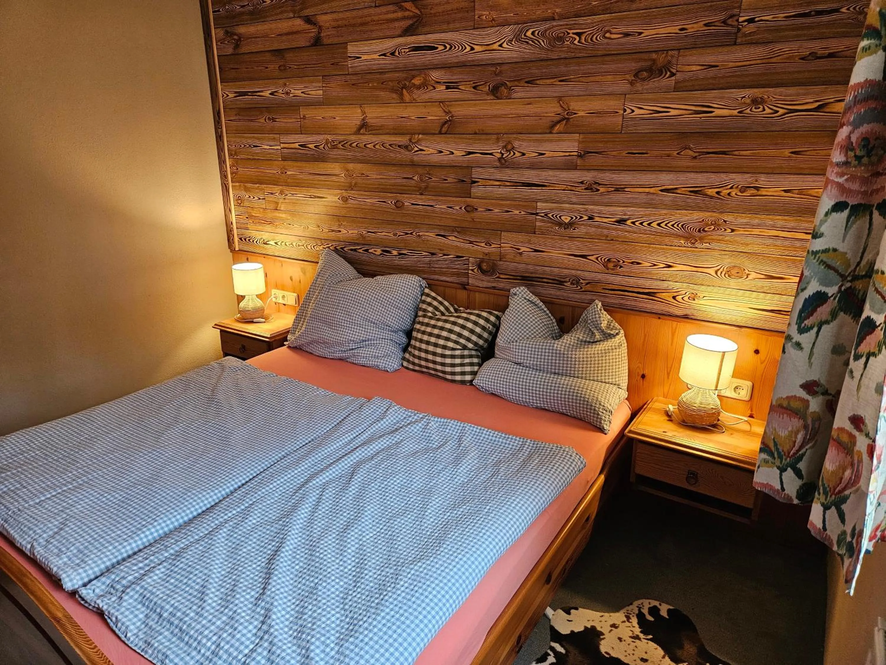 Photo of the whole room, Bed in Landhaus Eibelesee