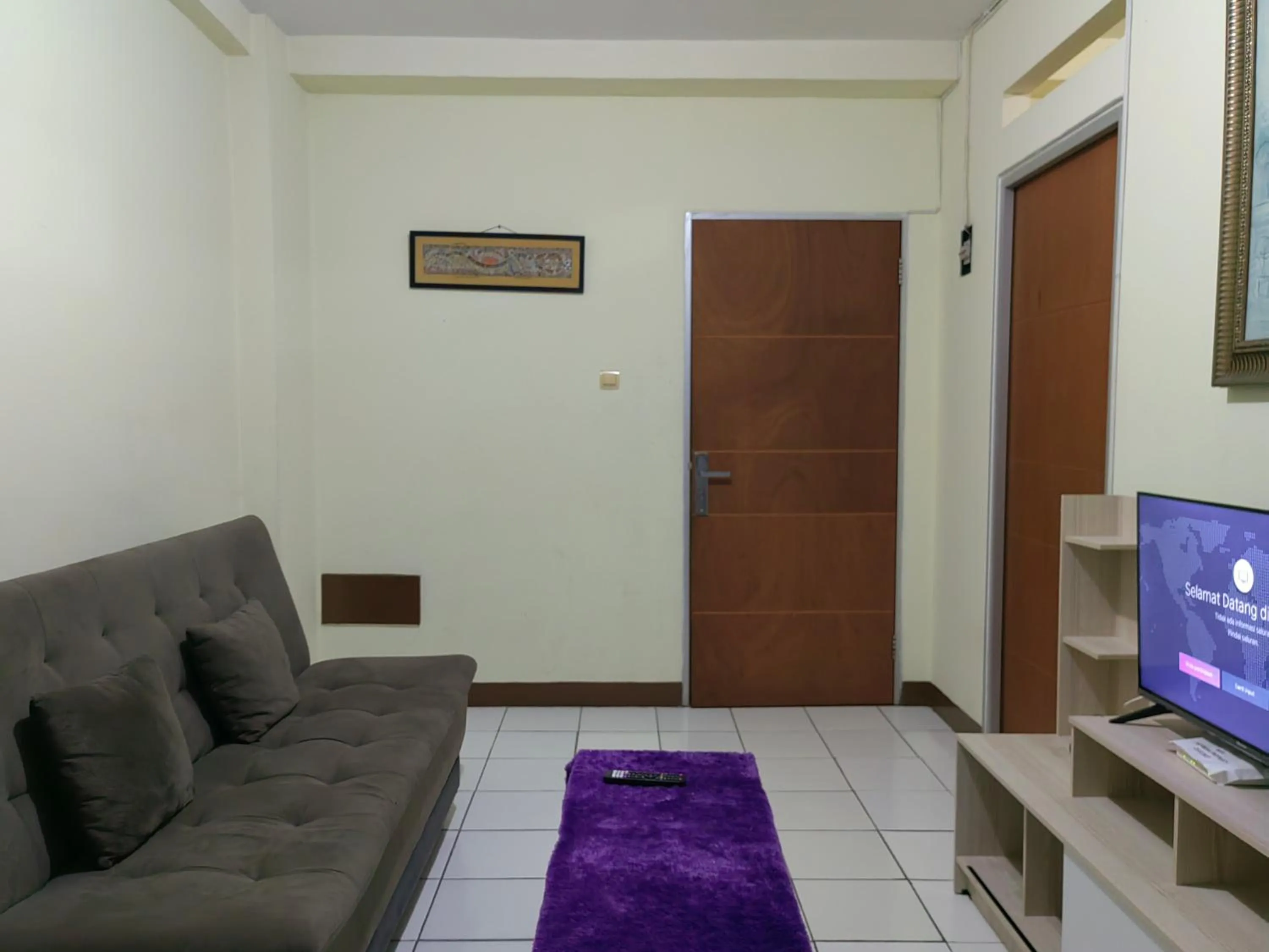 Seating area in Cibubur Village By Arsakha Property Management