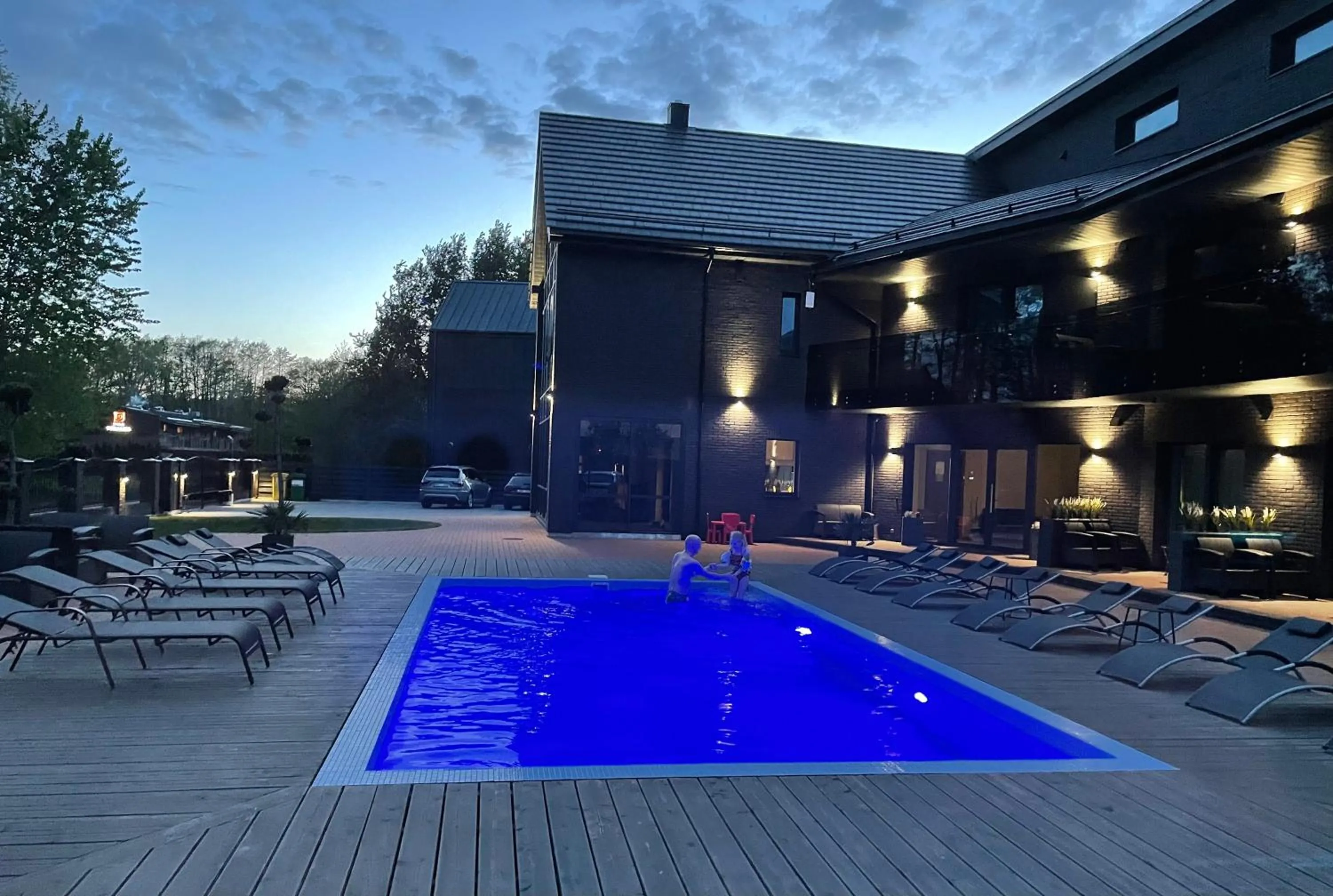 SKY Villa