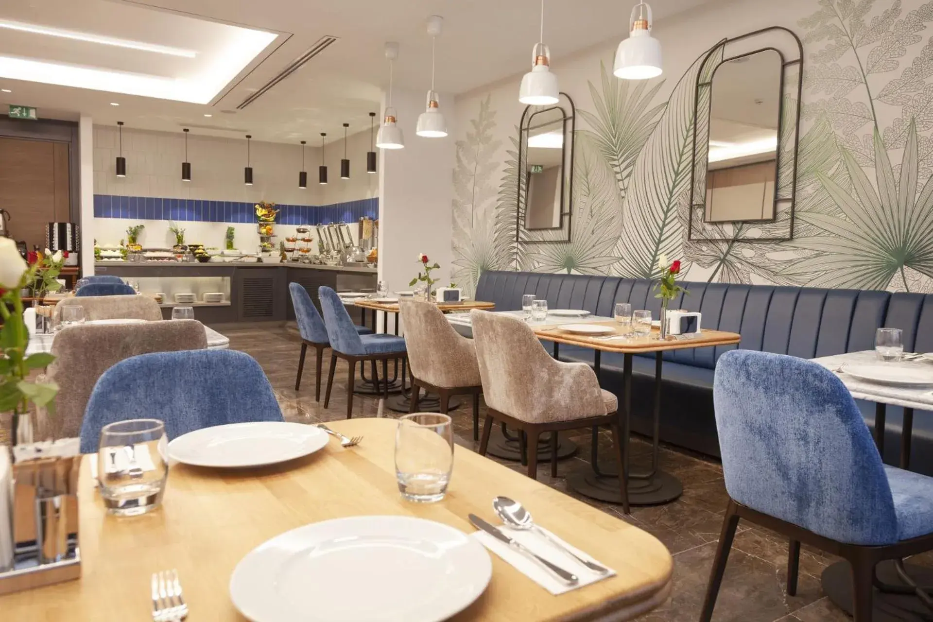 Restaurant/places to eat in GRANBELLAHOTEL Restaurant/places to eat in GRANBELLAHOTEL