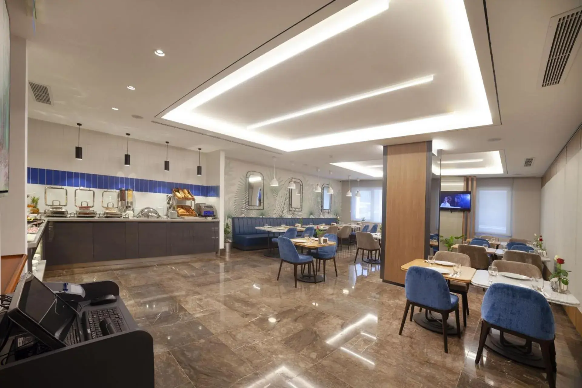 Breakfast in GRANBELLAHOTEL Breakfast in GRANBELLAHOTEL