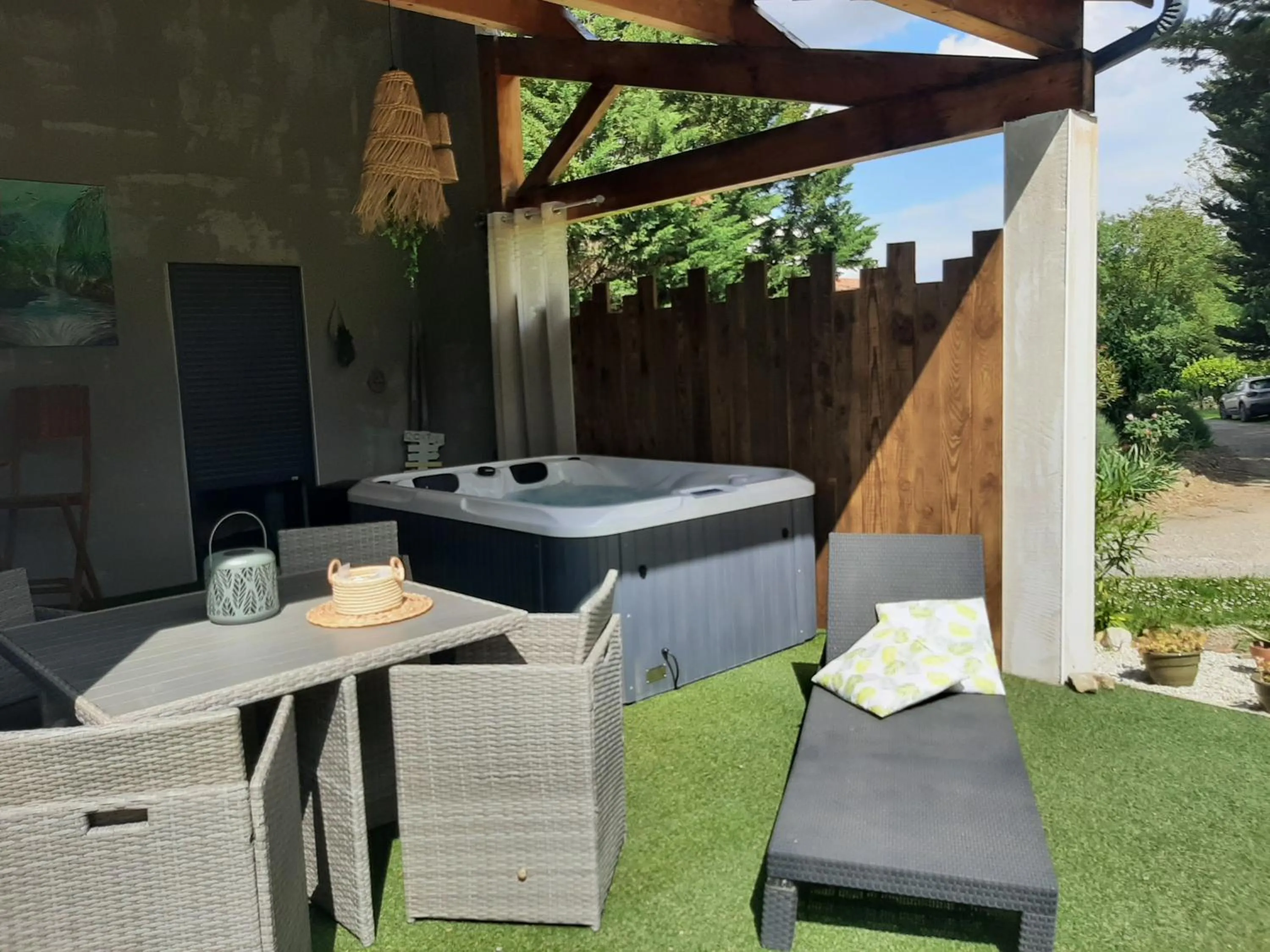 Spa and wellness centre/facilities in La Villa Claudia Jardin et Spa