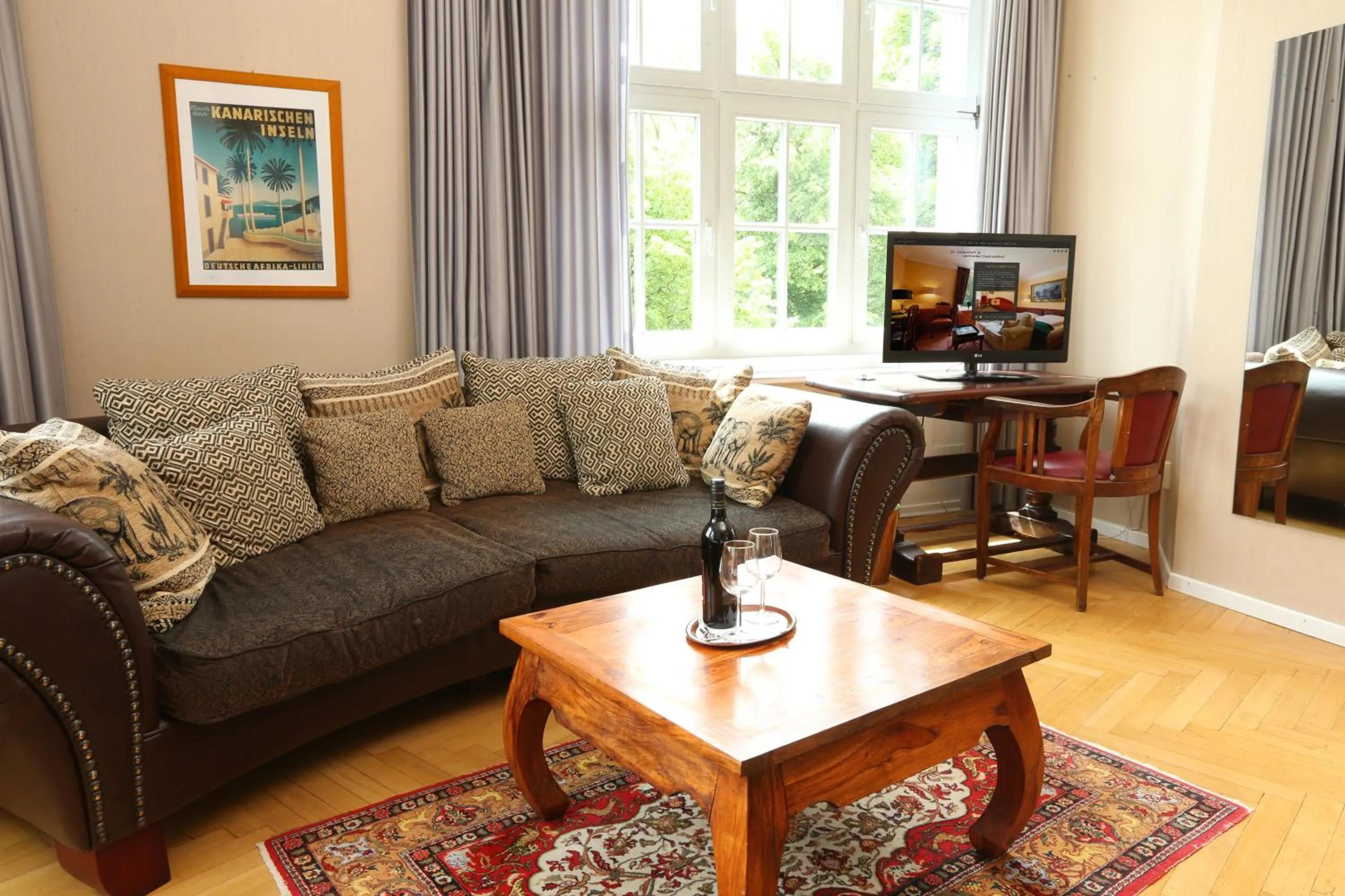 Photo of the whole room in Hotel Amsterdam