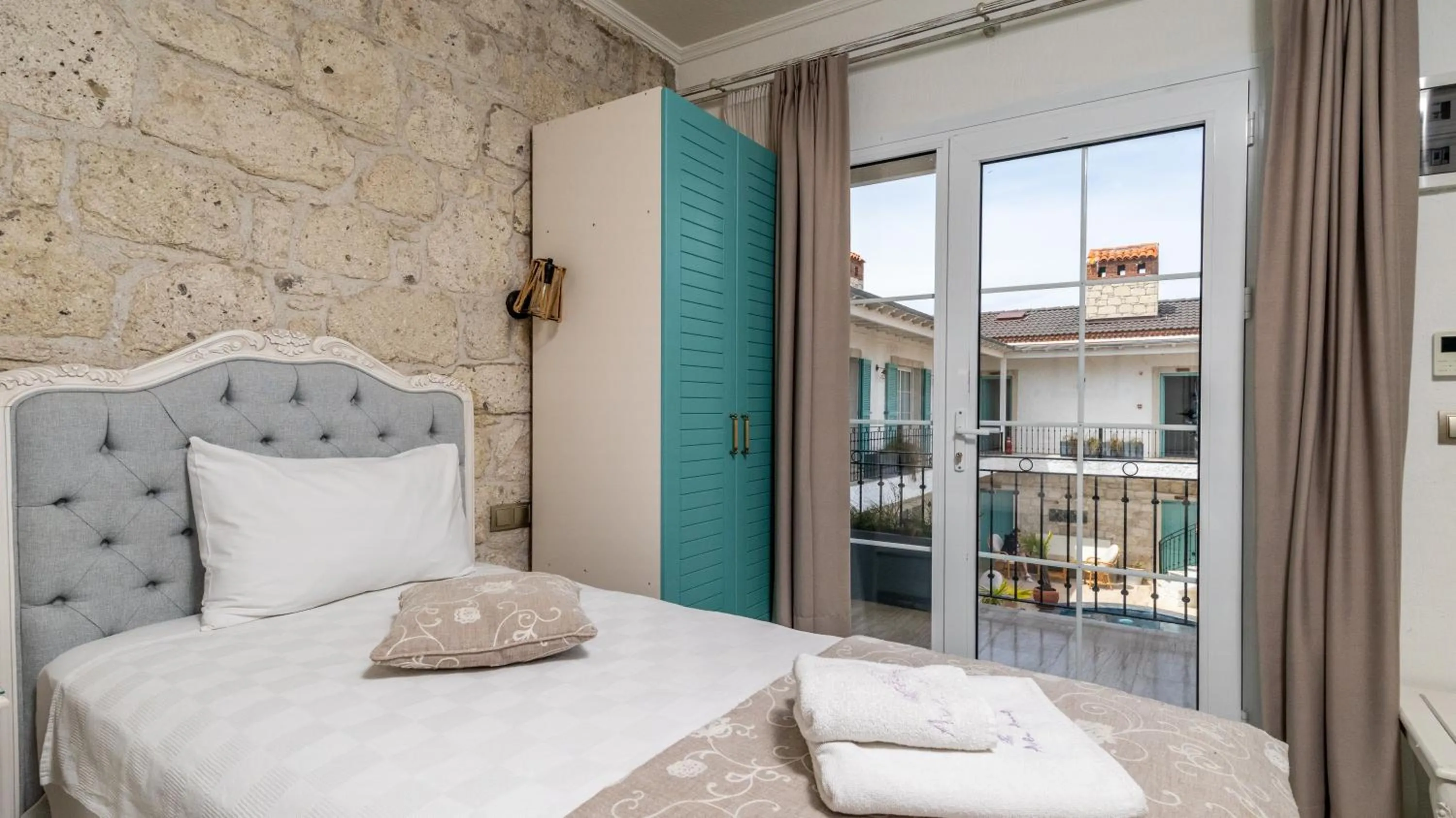 View (from property/room), Bed in Avlu Alaçatı Boutique Hotel