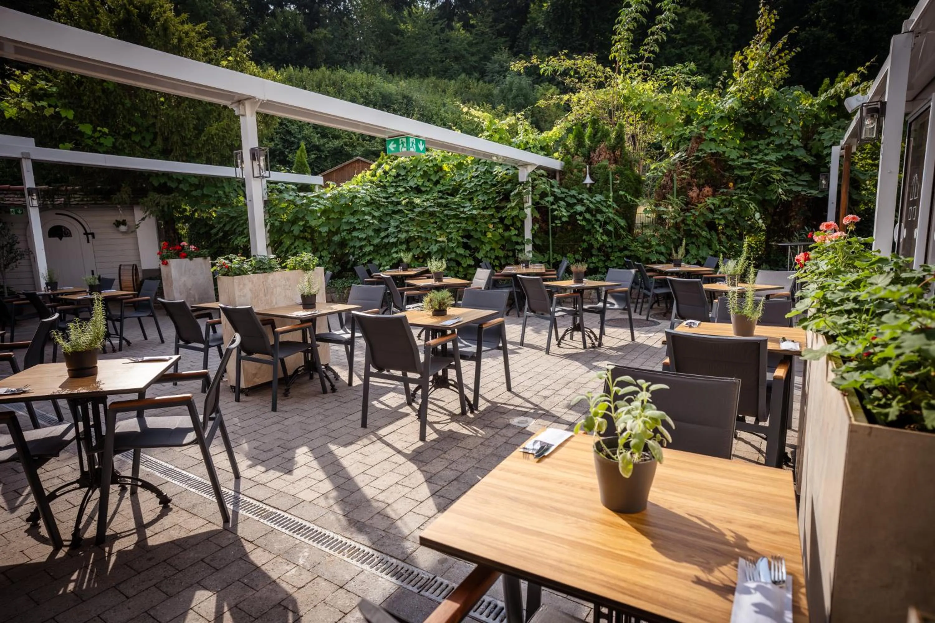 Patio in Hotel Bessunger Forst