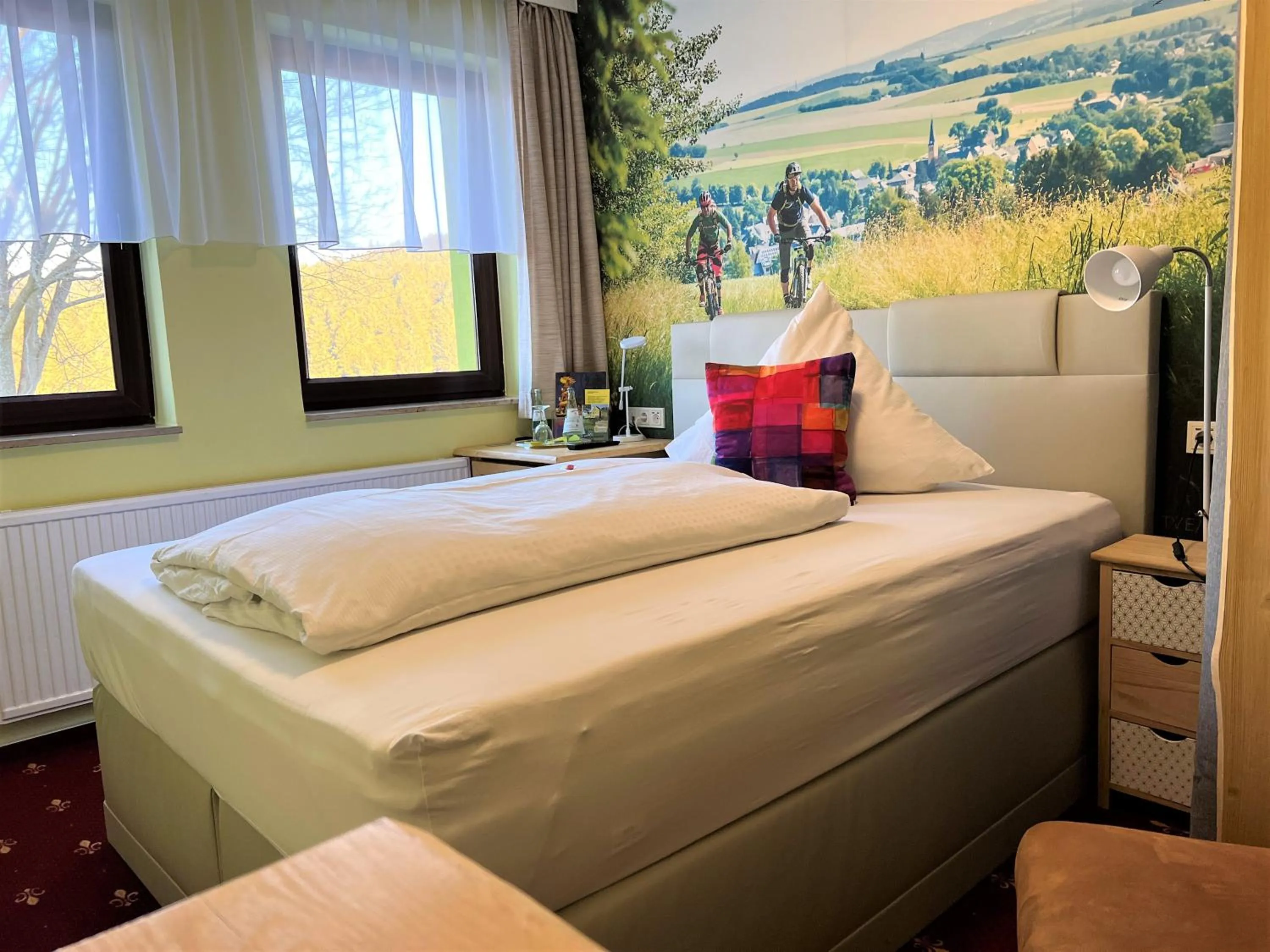 Photo of the whole room, Bed in Berghotel Talblick