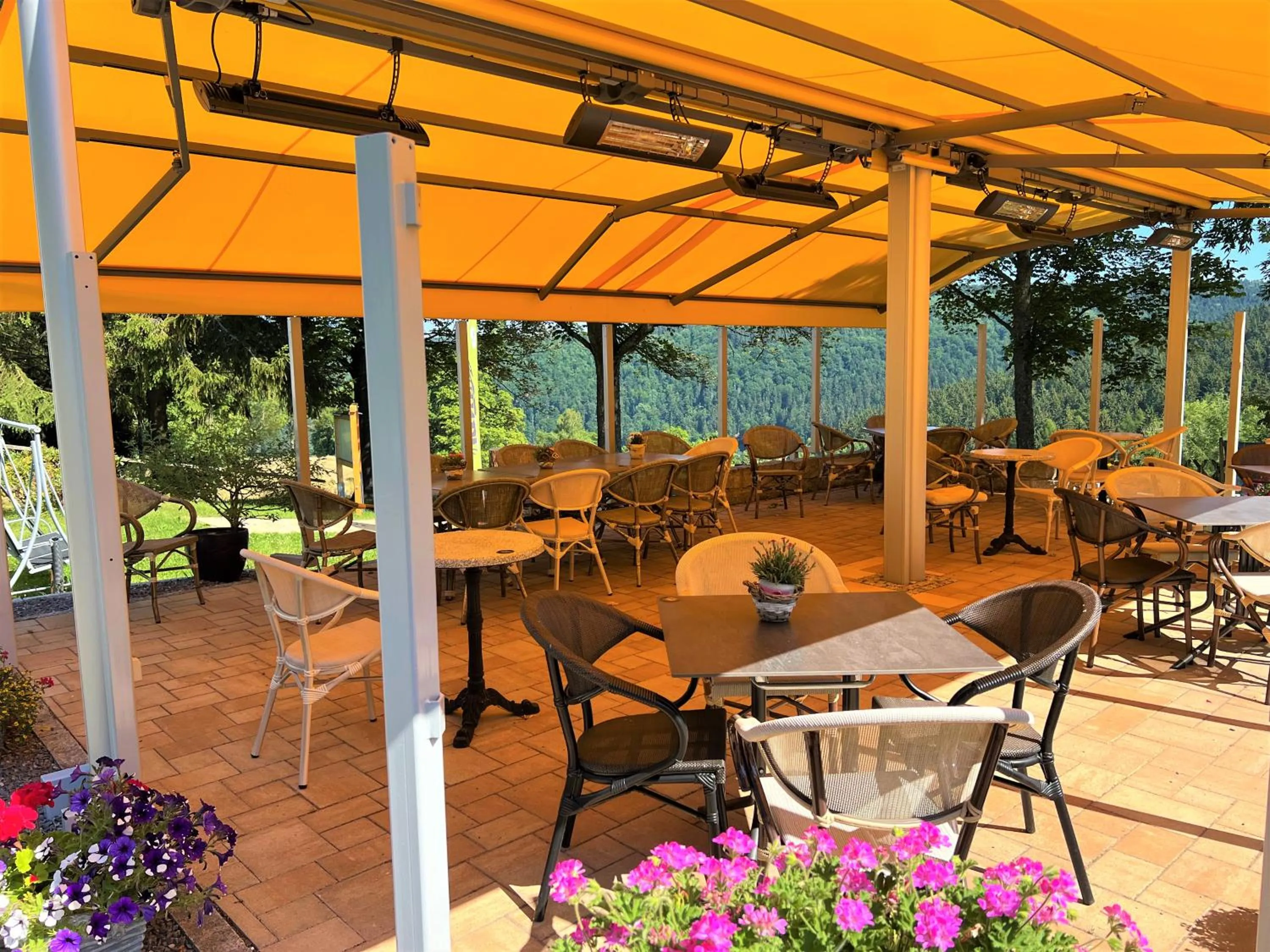 Balcony/Terrace in Berghotel Talblick