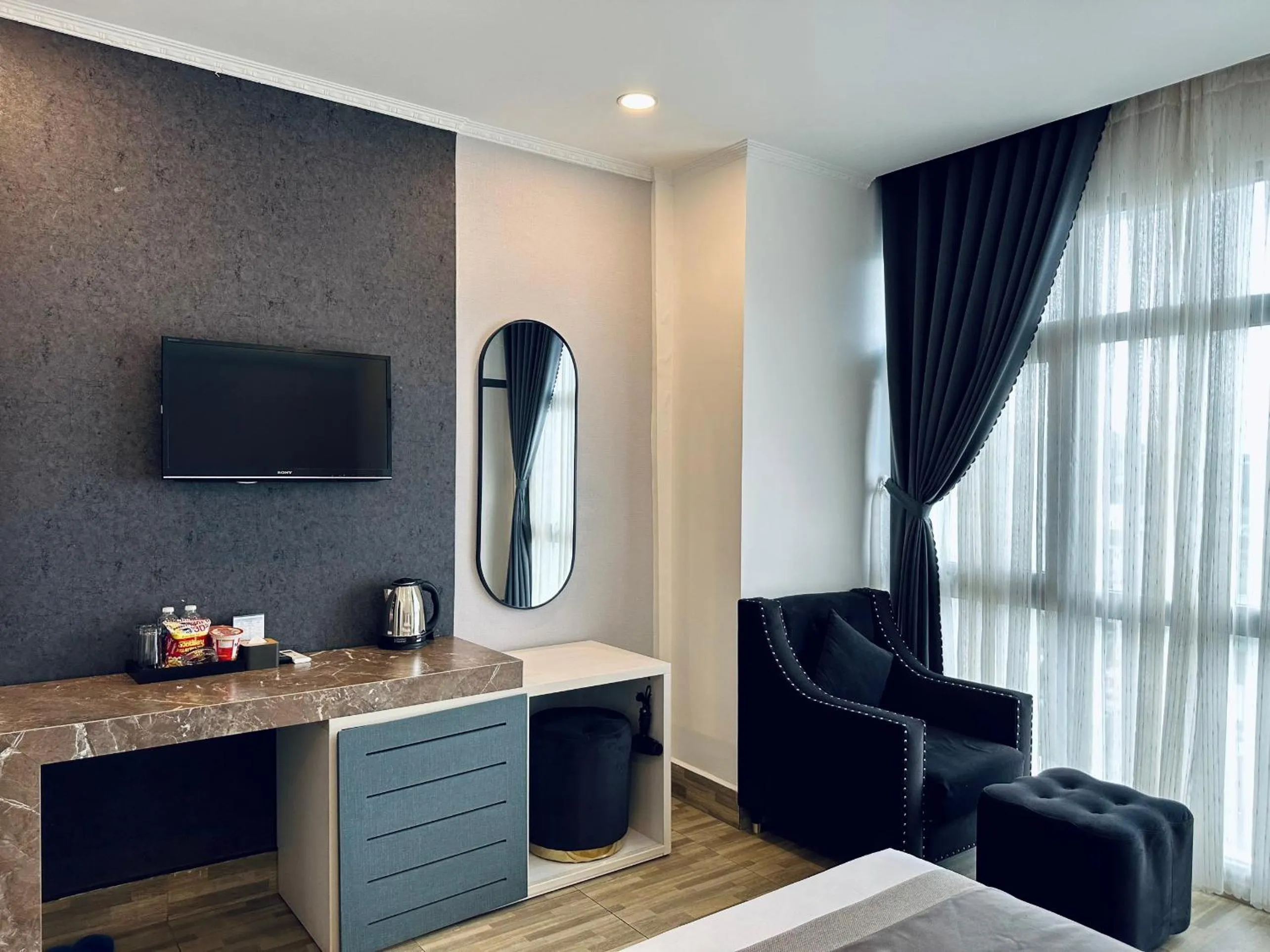 TV and multimedia in LION HOTEL