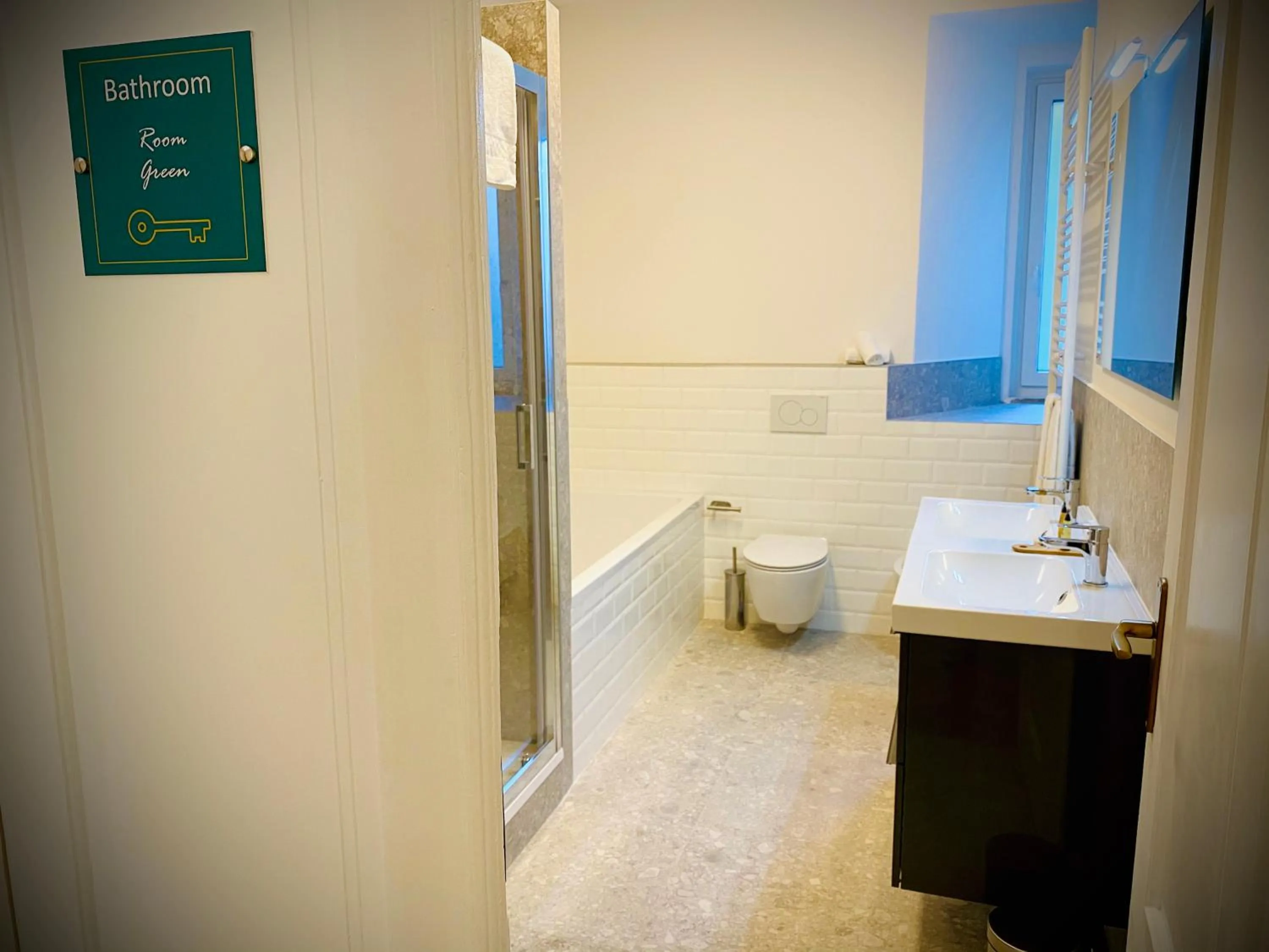 Bathroom in Crops City Stay