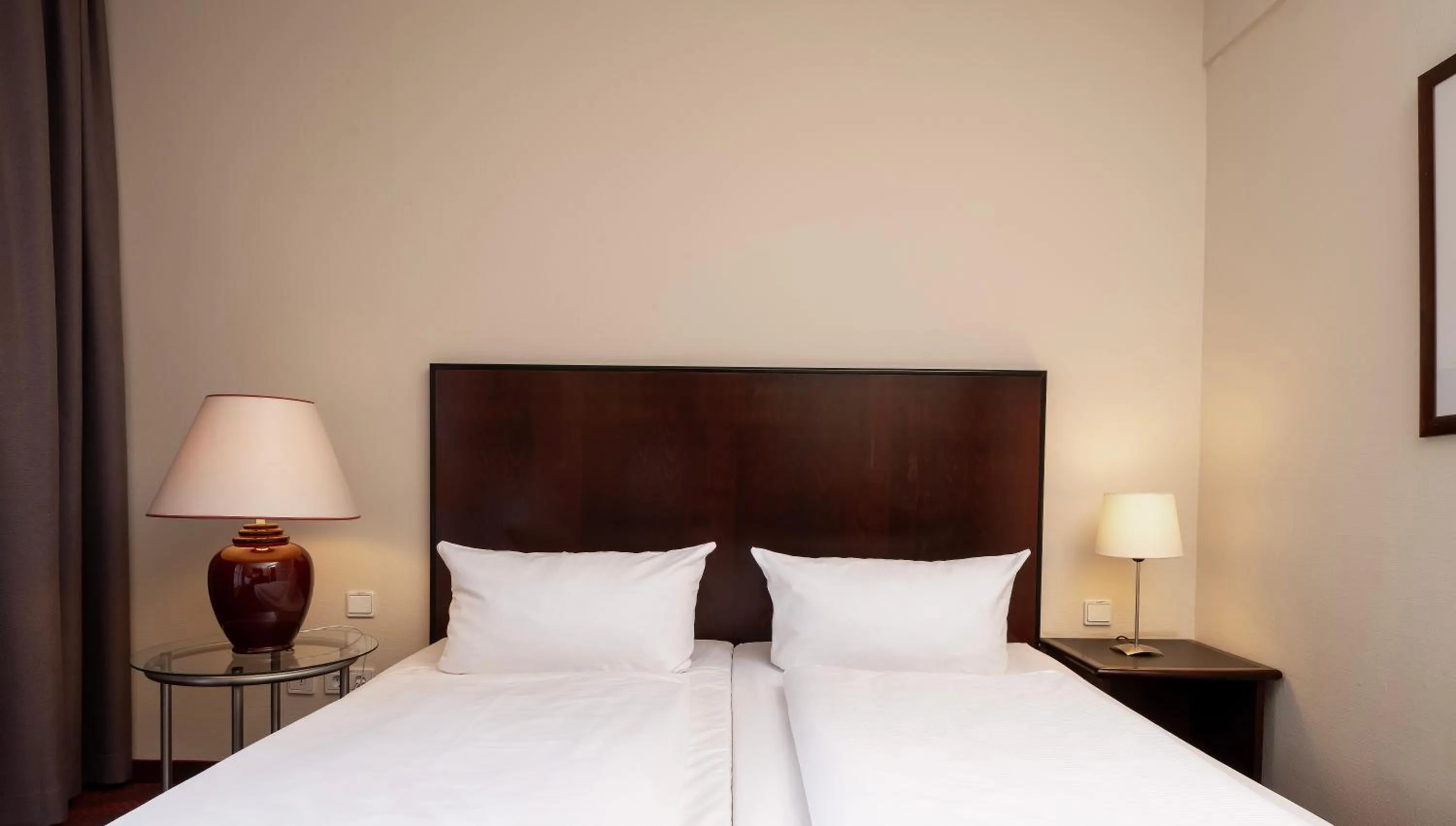 Bed in SORAT Hotel Cottbus