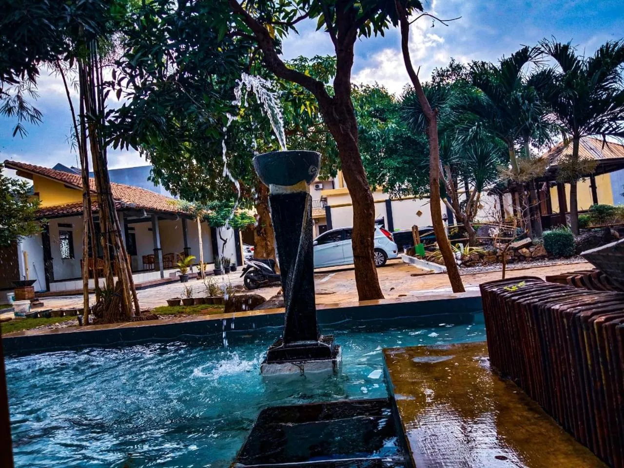 Pool view in Villetta House Syariah