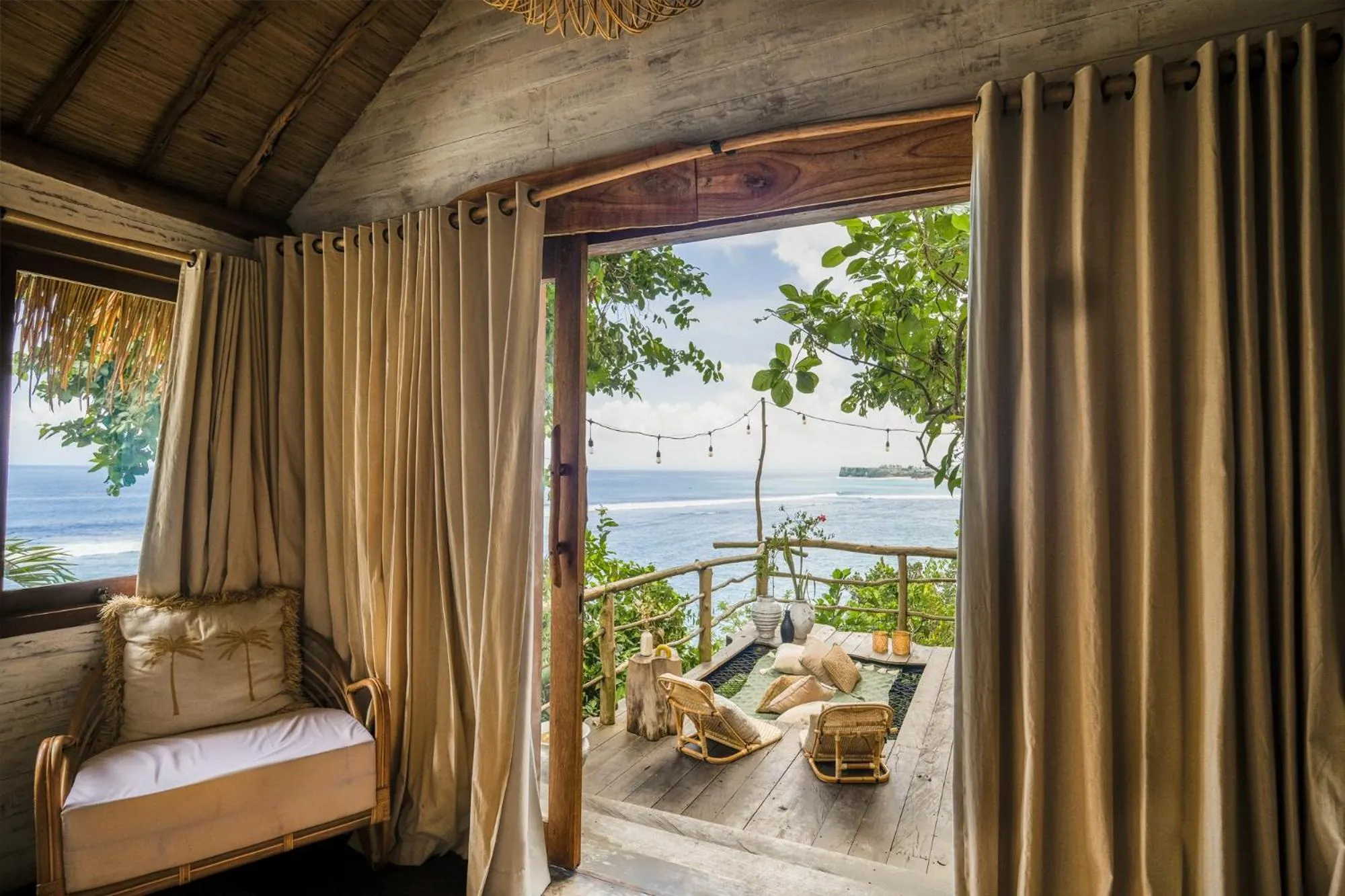 Balcony/Terrace in The Korowai