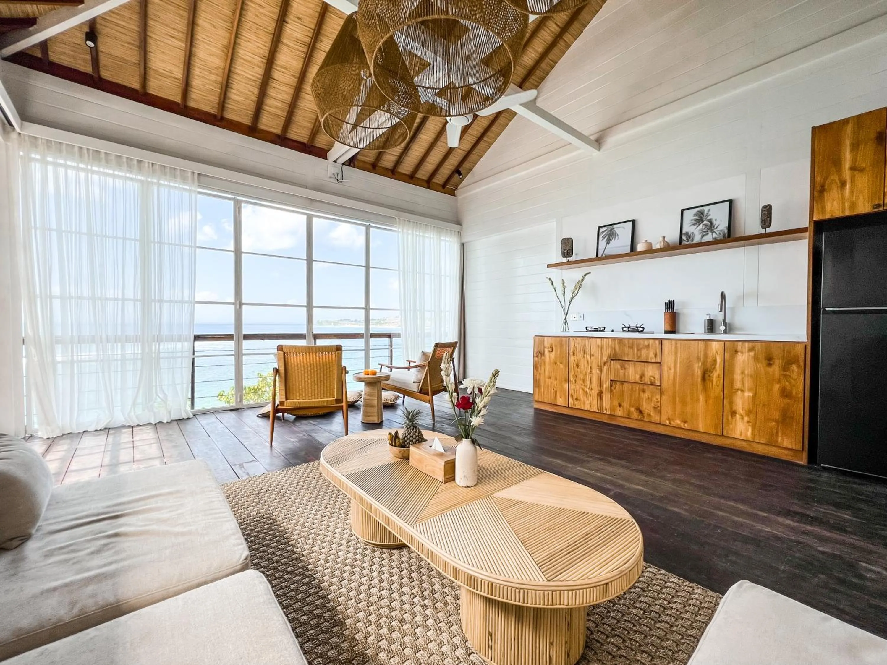 Kitchen or kitchenette in The Korowai