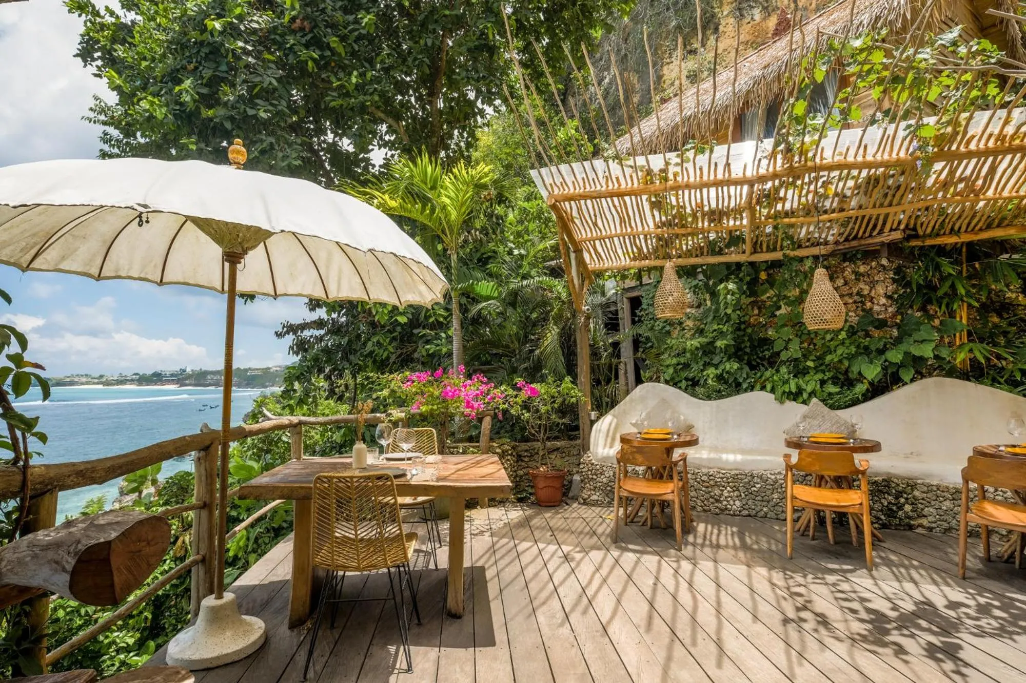 Restaurant/places to eat in The Korowai