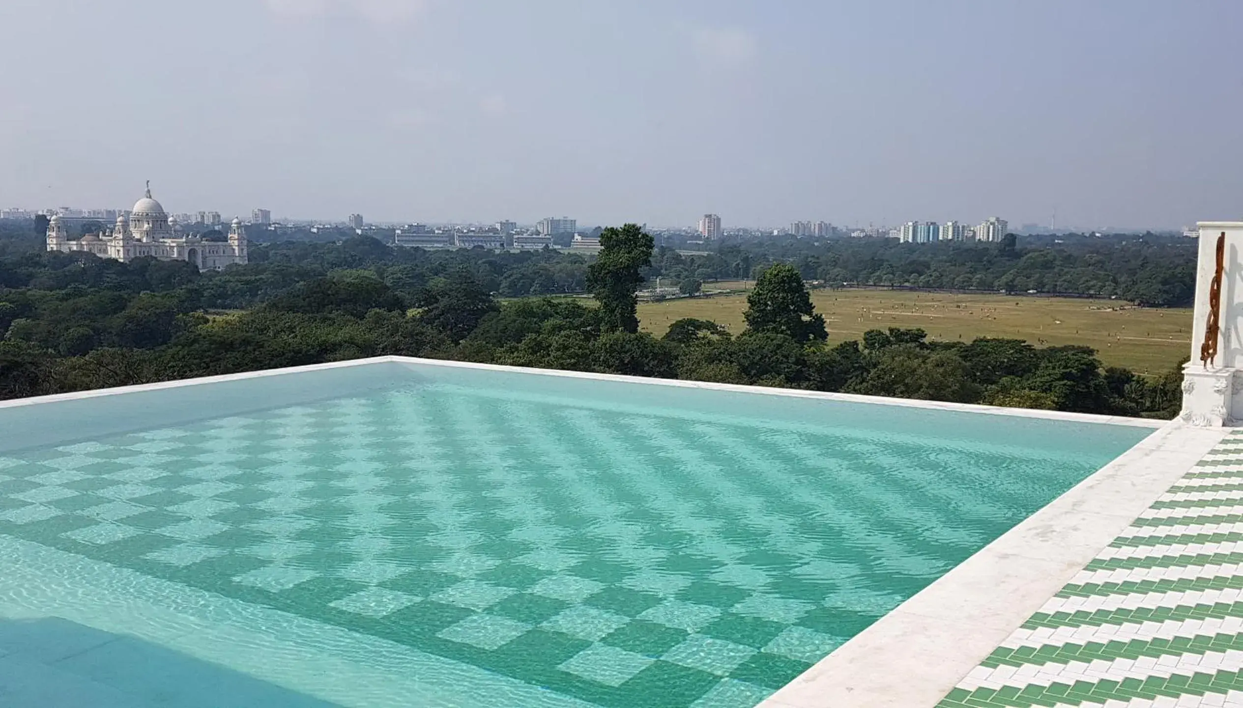 The Glenburn Penthouse The Glenburn Penthouse