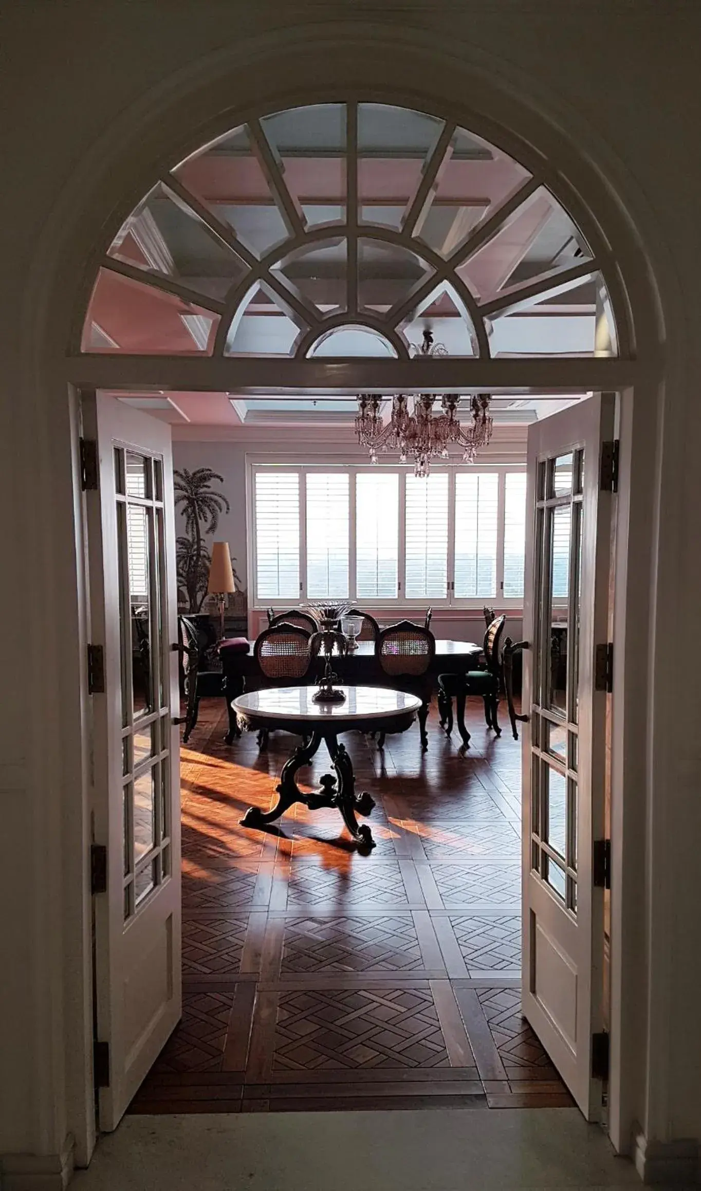 The Glenburn Penthouse The Glenburn Penthouse