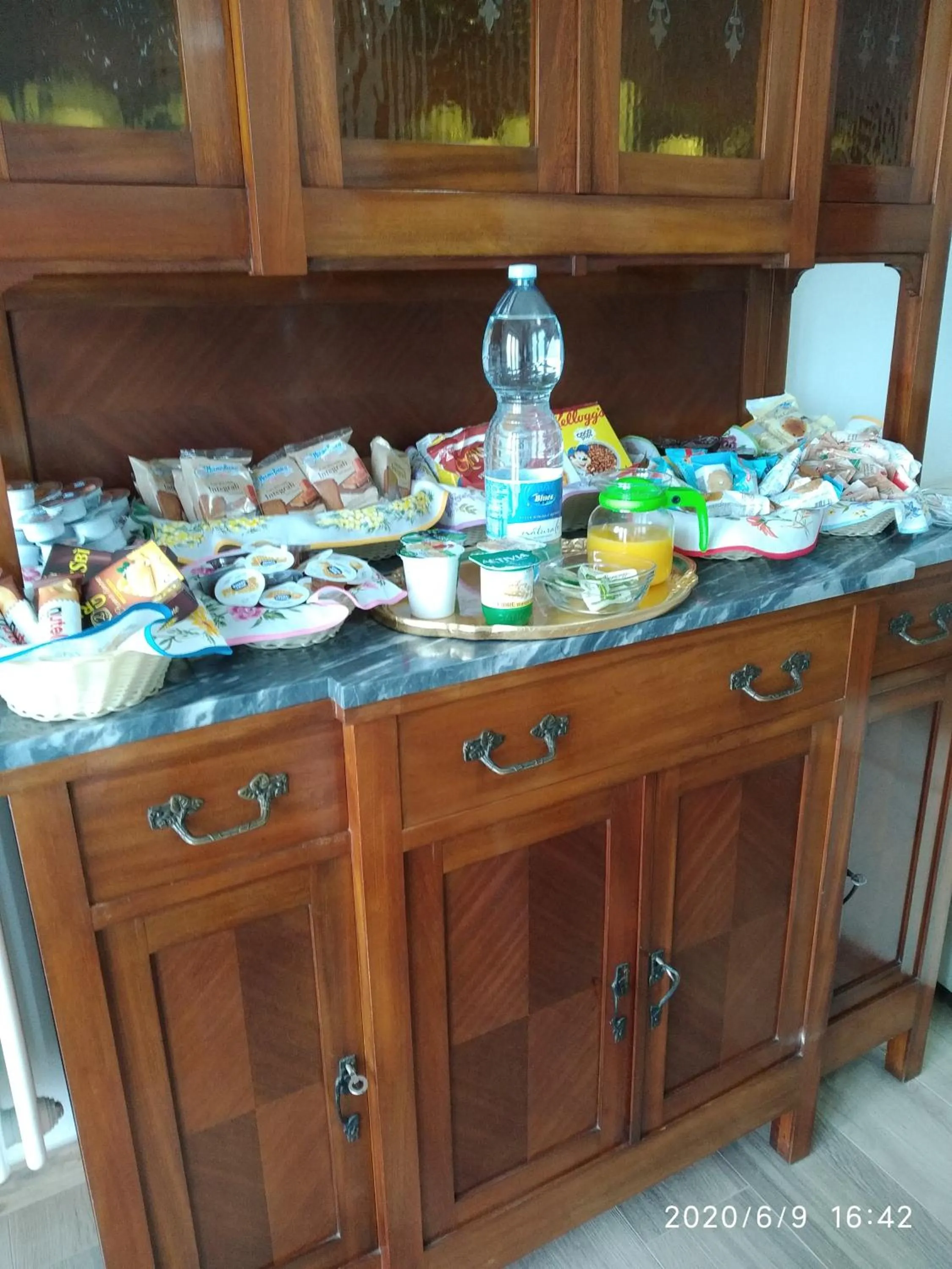 Buffet breakfast in B&B Sweet Dreams