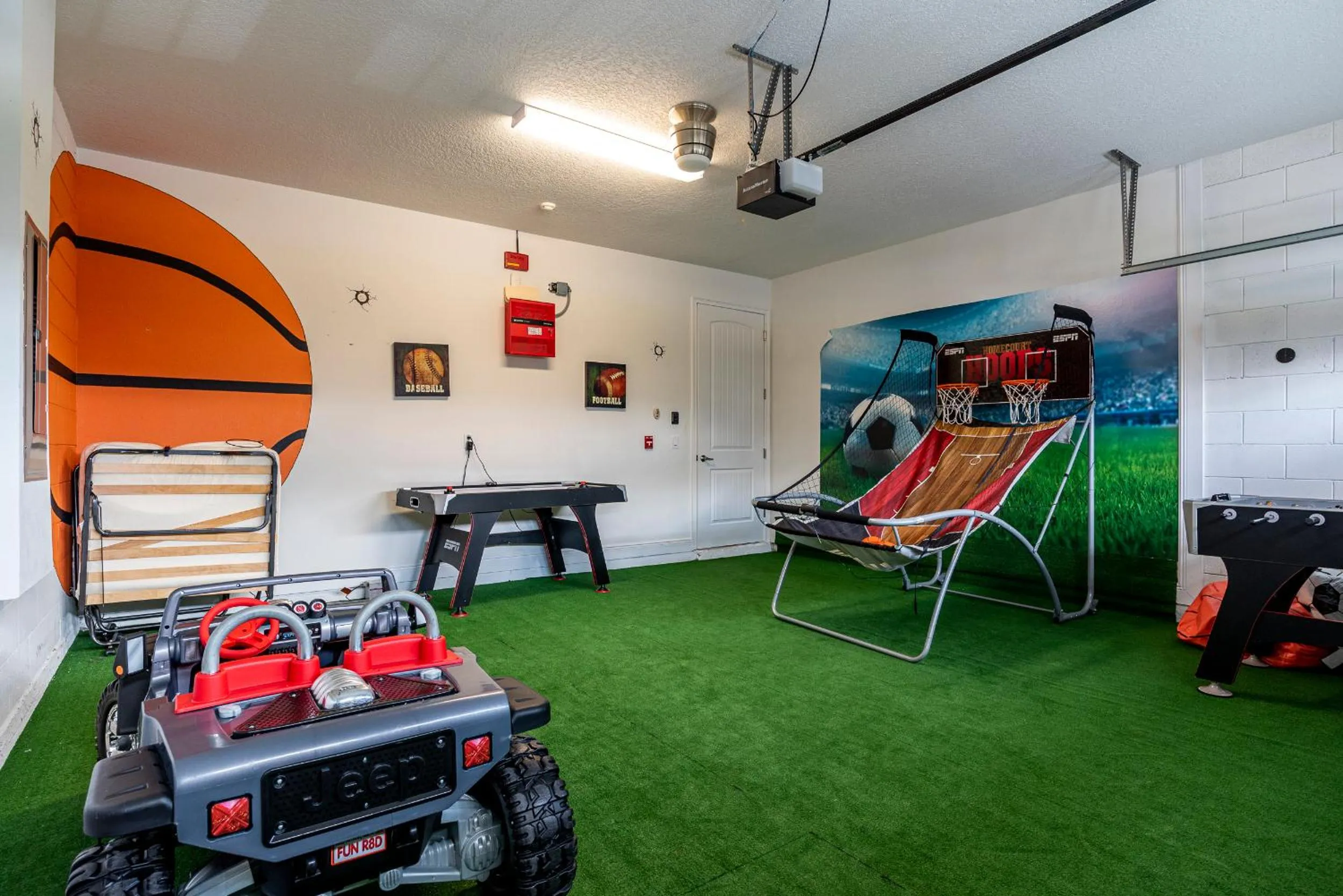 Game Room in Upscale Modern Getaway home with heated pool/hot tub, 9 beds 8.5 bath Sleeps 18+