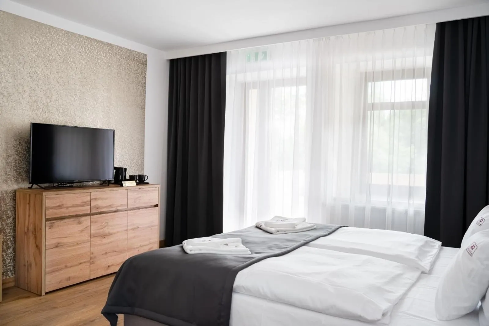 Bed in Apartamenty, Boutique Rooms Villa 82, MIEJSCE PRKINGOWE