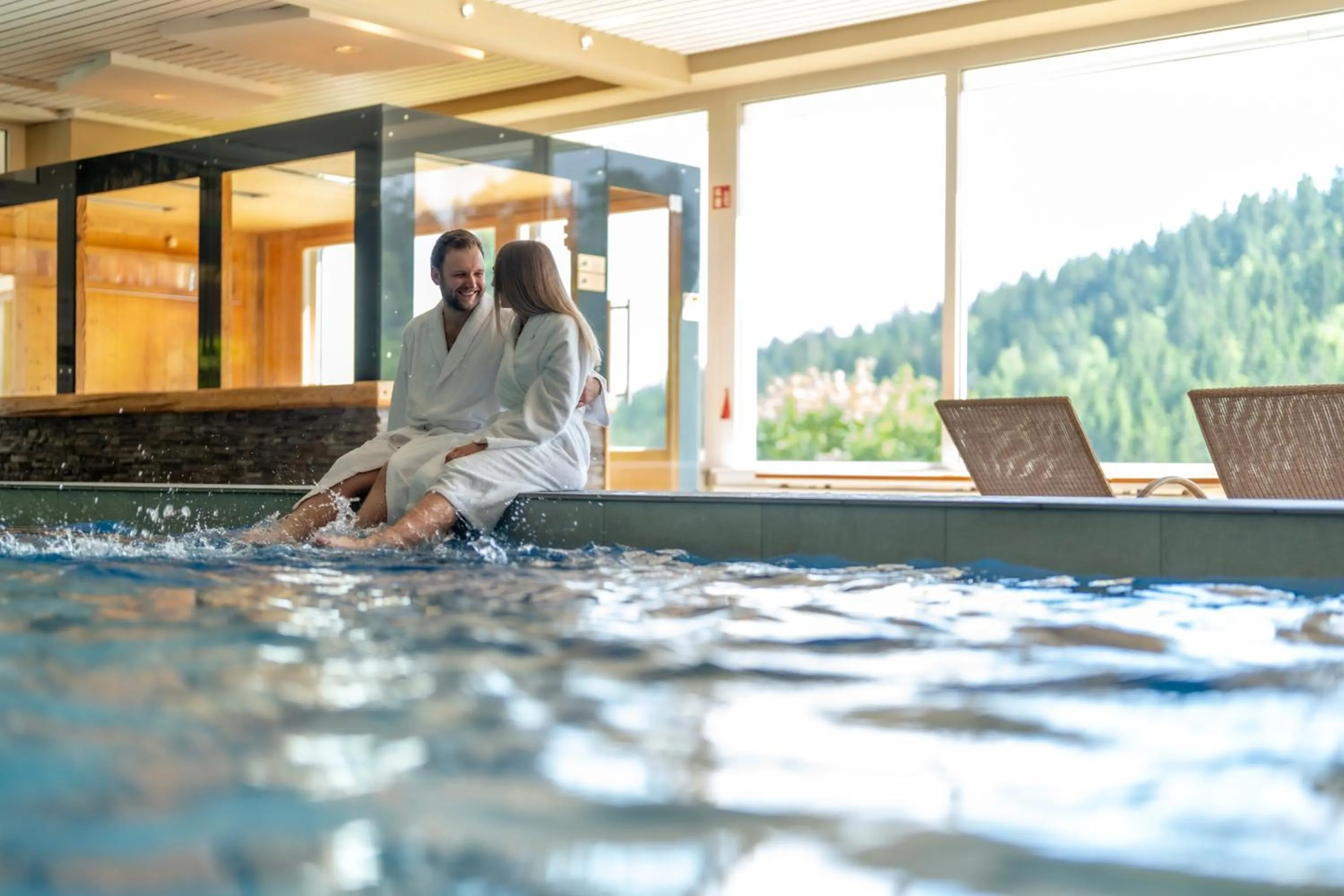 Swimming pool in Das Waldhotel - Genuss & Wellness am Notschreipass