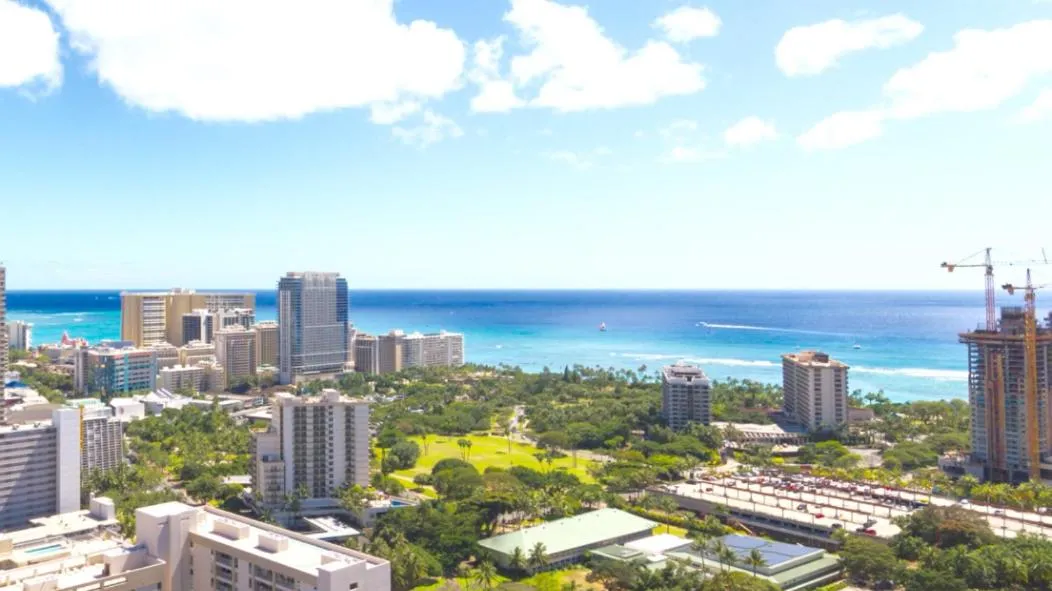 2 Bedroom Penthouse w/Ocean Views