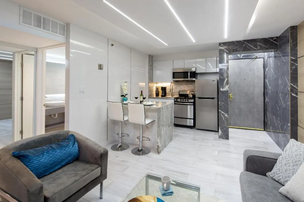 Executive Hotel Suite Downtown Free Parking