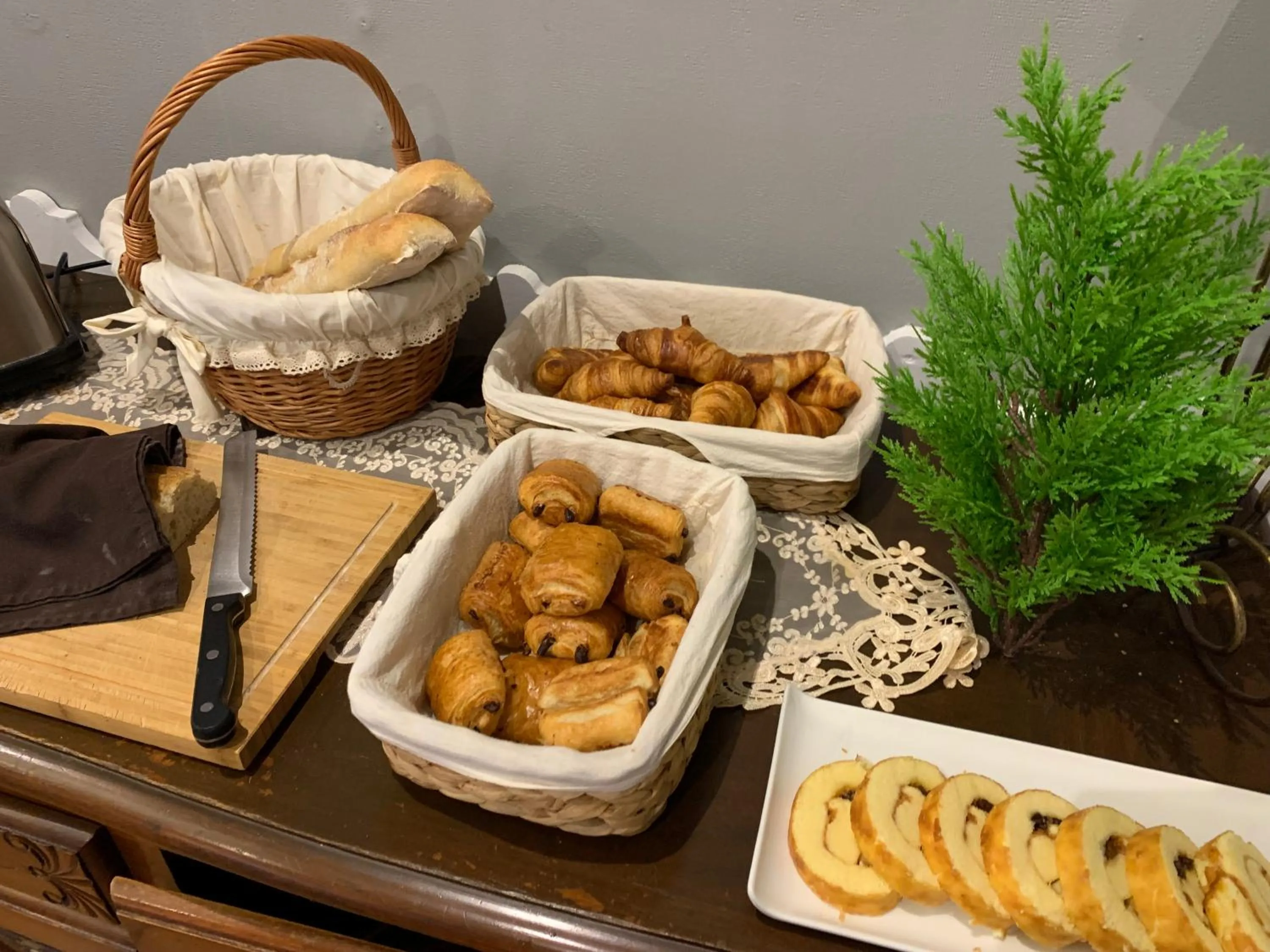 Buffet breakfast in L'EMBLEME - BOUTIQUE HOTEL