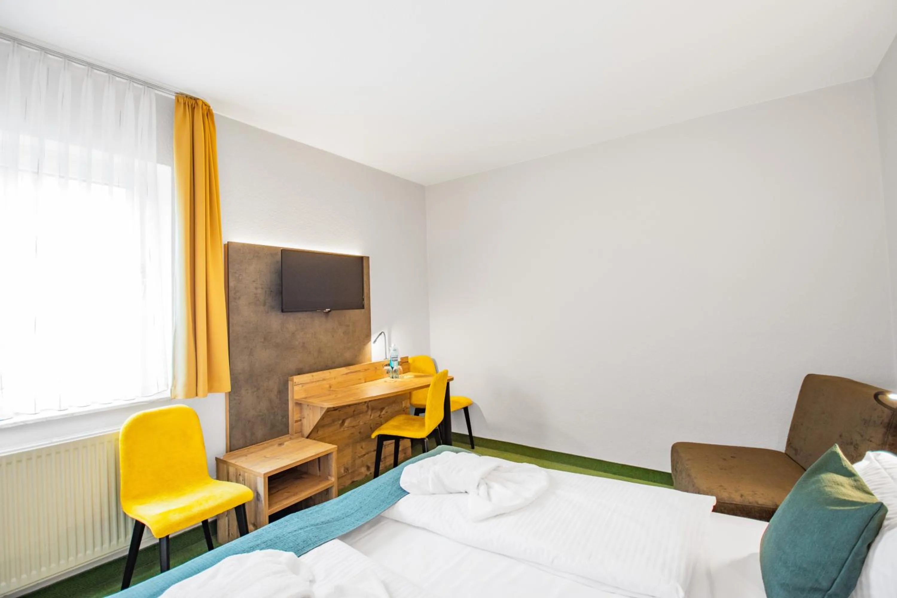 Photo of the whole room, Bed in Ferien Hotel Spreewald