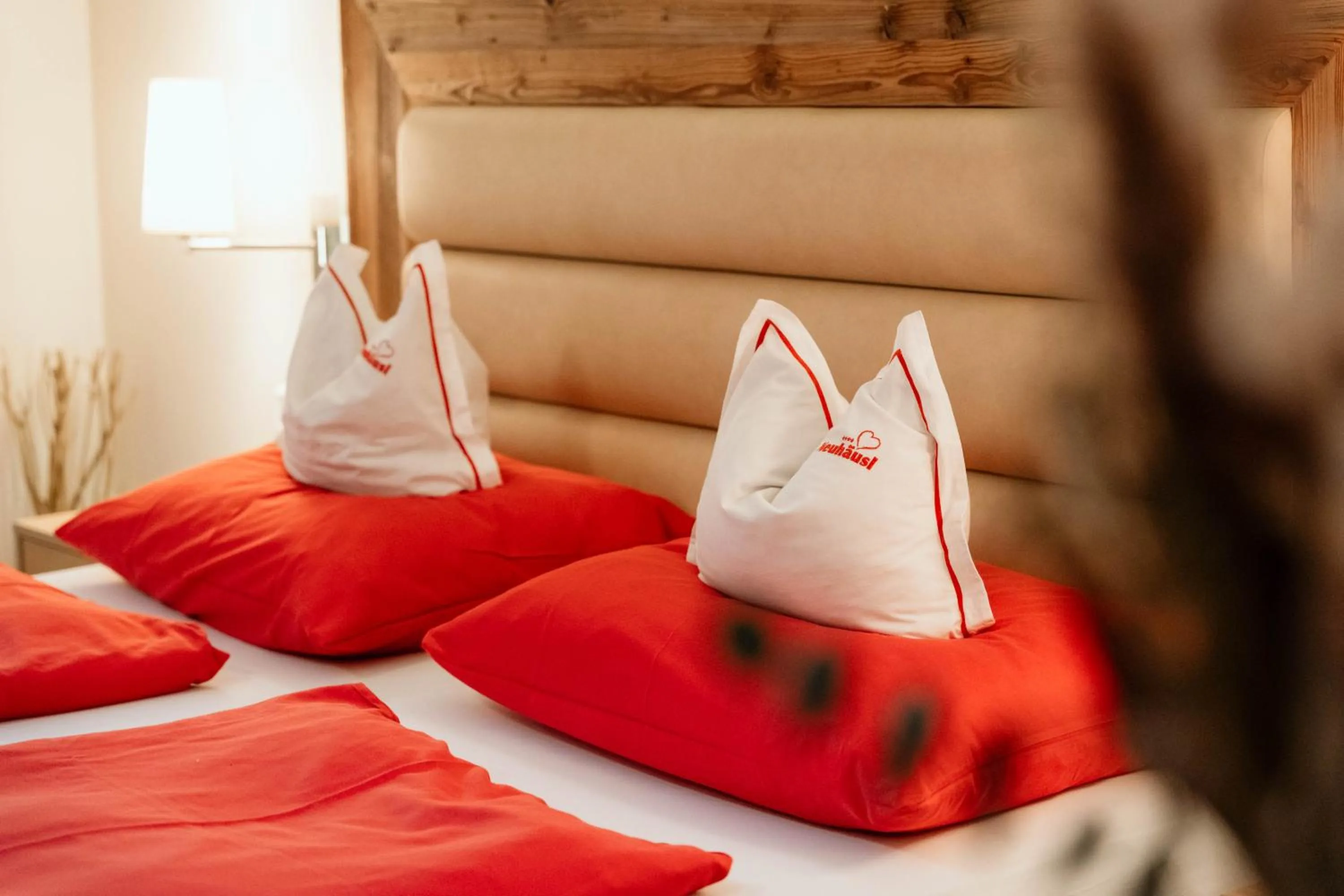 Photo of the whole room, Bed in Hotel Neuhäusl Superior