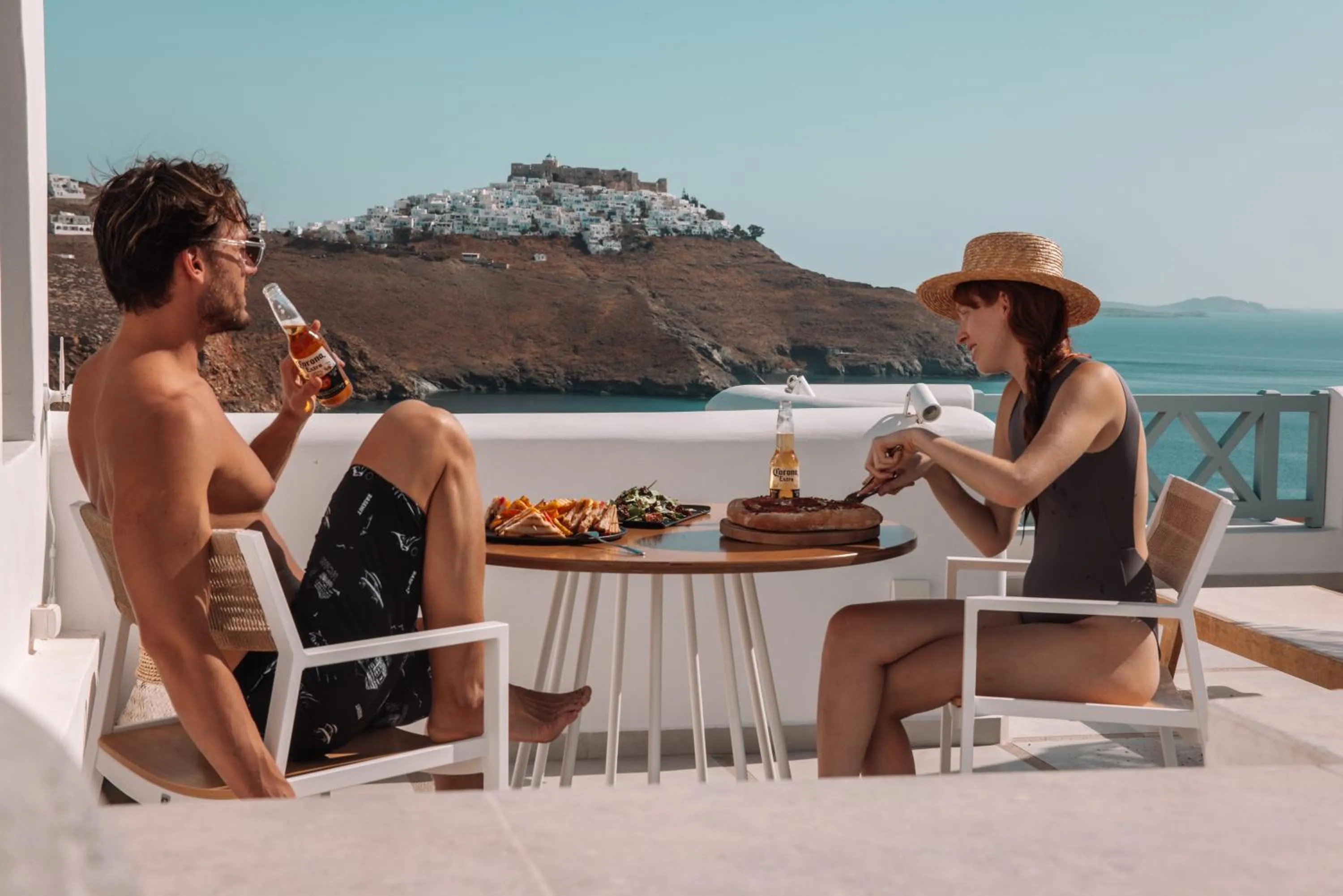 Restaurant/places to eat in Infinity Blue Boutique Hotel Astypalaia