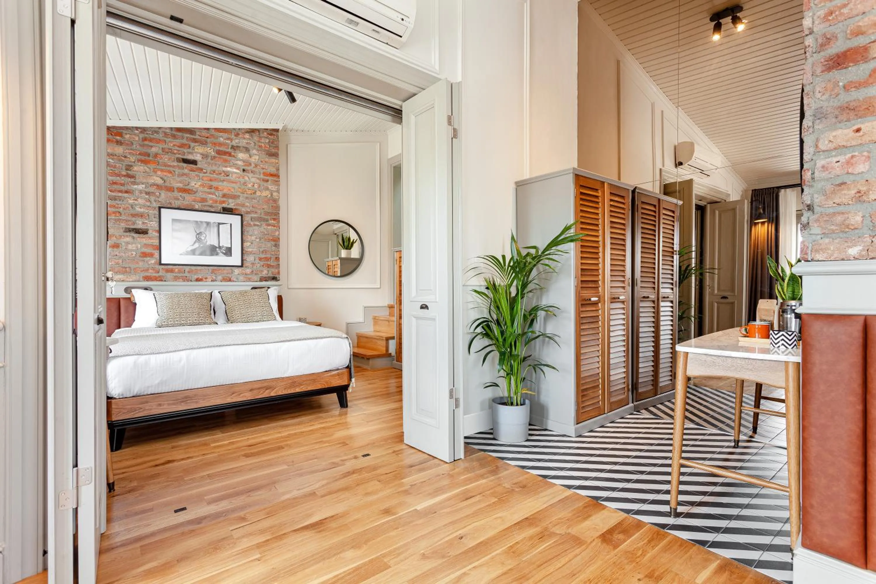 Coffee/tea facilities, Bed in World House Boutique Hotel Galata