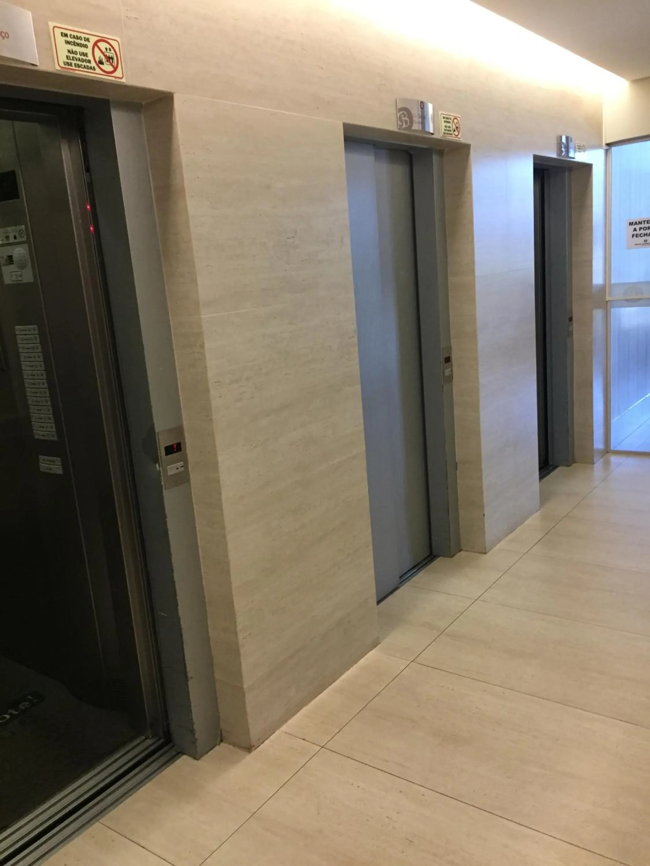 Edificio Crystal Place Ap1405