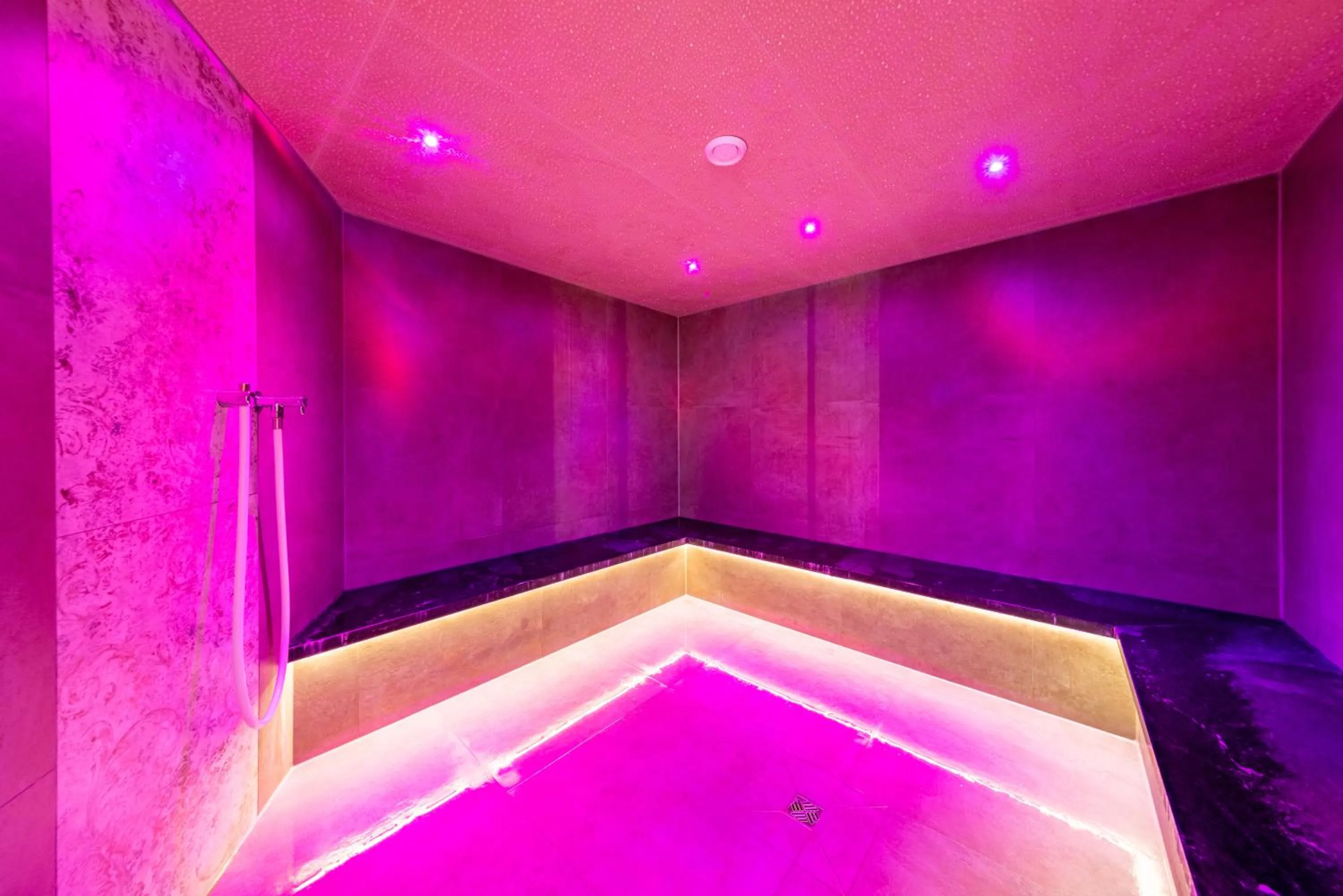 Spa and wellness centre/facilities in Parkhotel Maximilian Ottobeuren