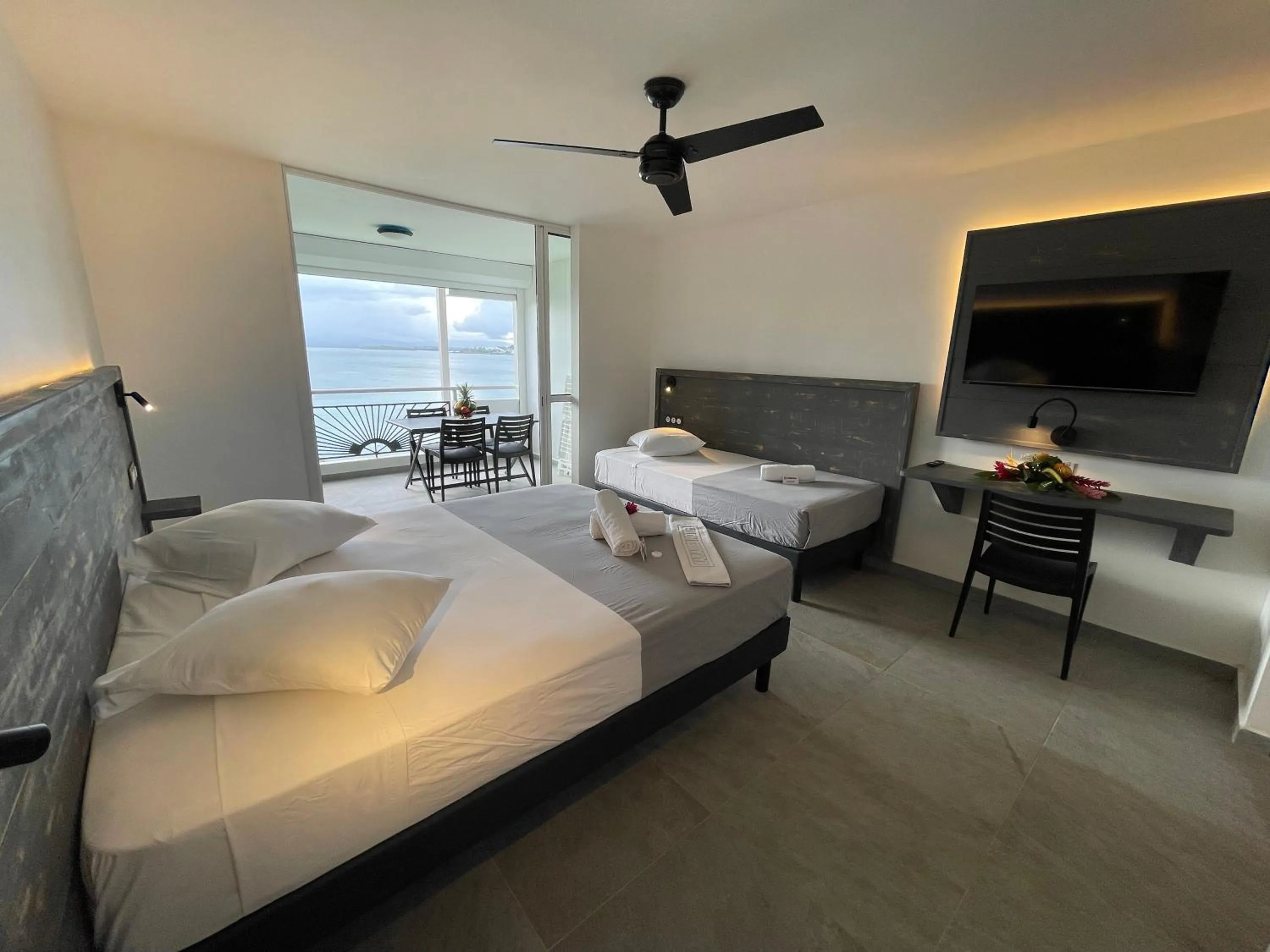 Bed in Karaibes Hotel