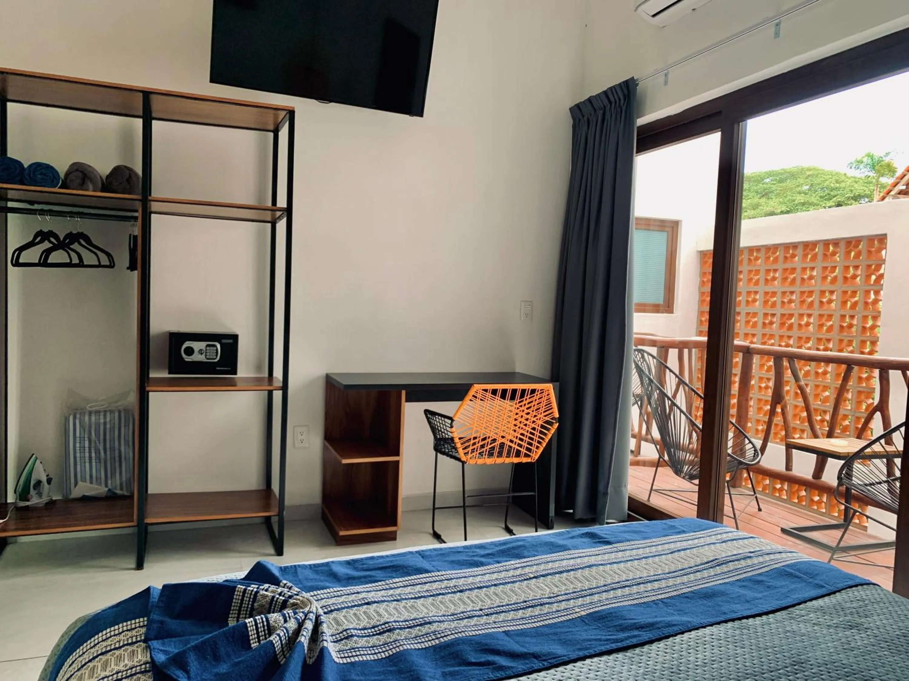 Bed in Casa Makawe ONLY ADULTS