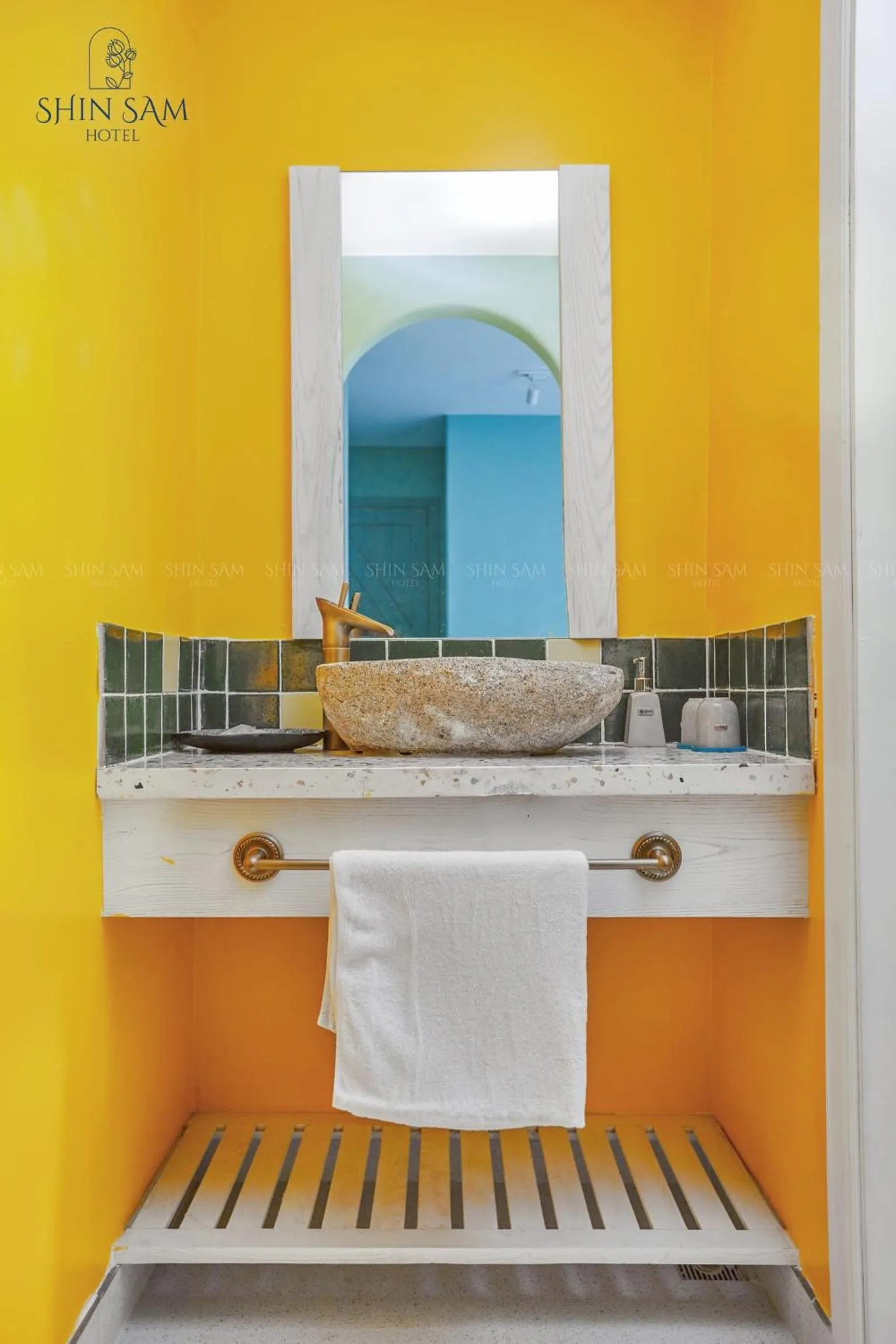 Shin Sam Boutique Hotel