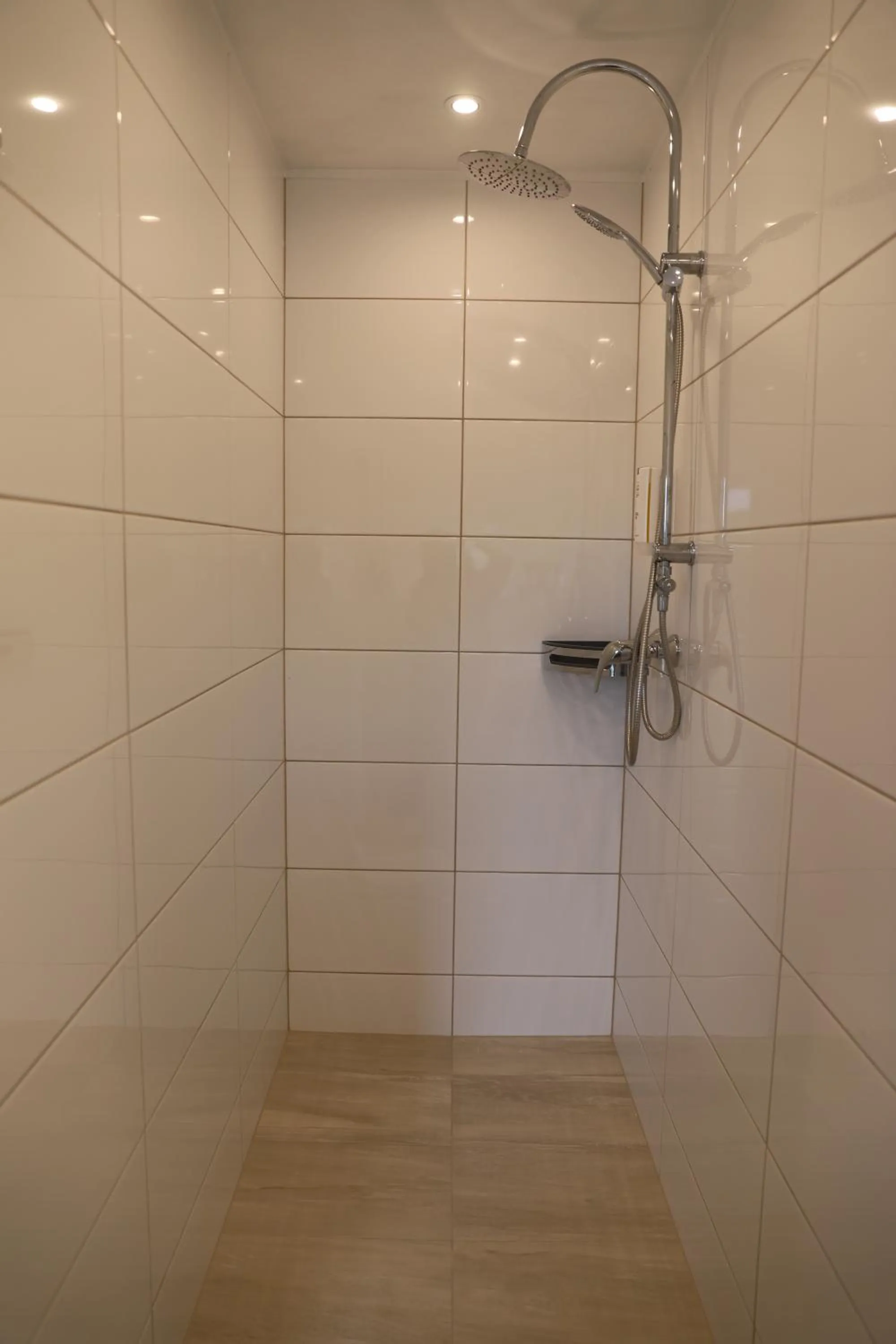 Shower in Hotel Weinlaube