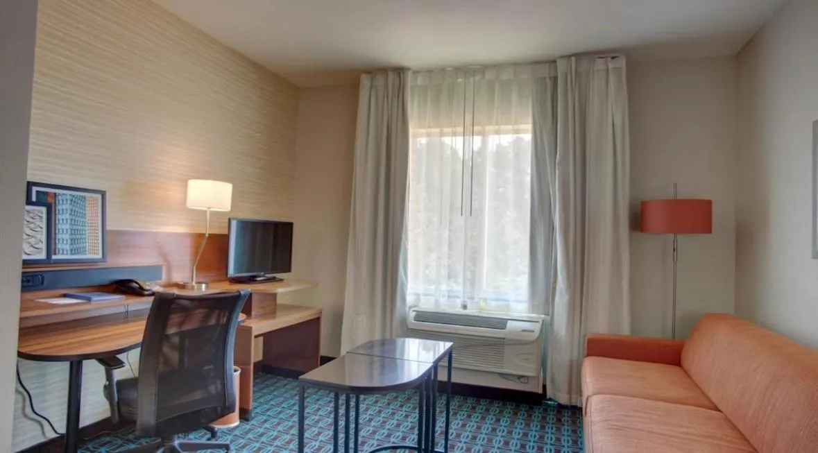 Seating area in Fairfield Inn and Suites by Marriott Natchitoches