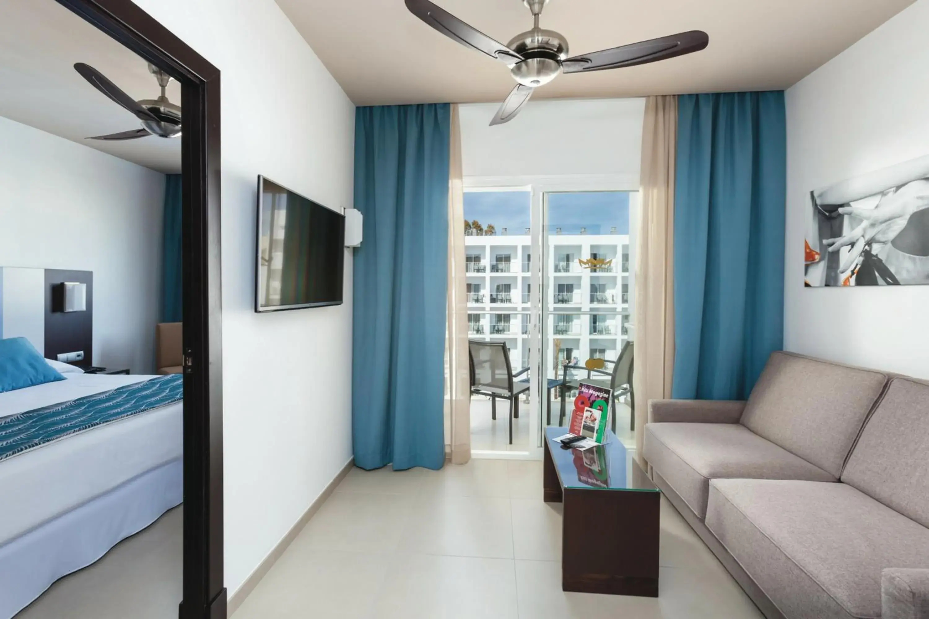 TV and multimedia, Bed in Hotel Riu Costa del Sol - All Inclusive TV and multimedia, Bed in Hotel Riu Costa del Sol - All Inclusive