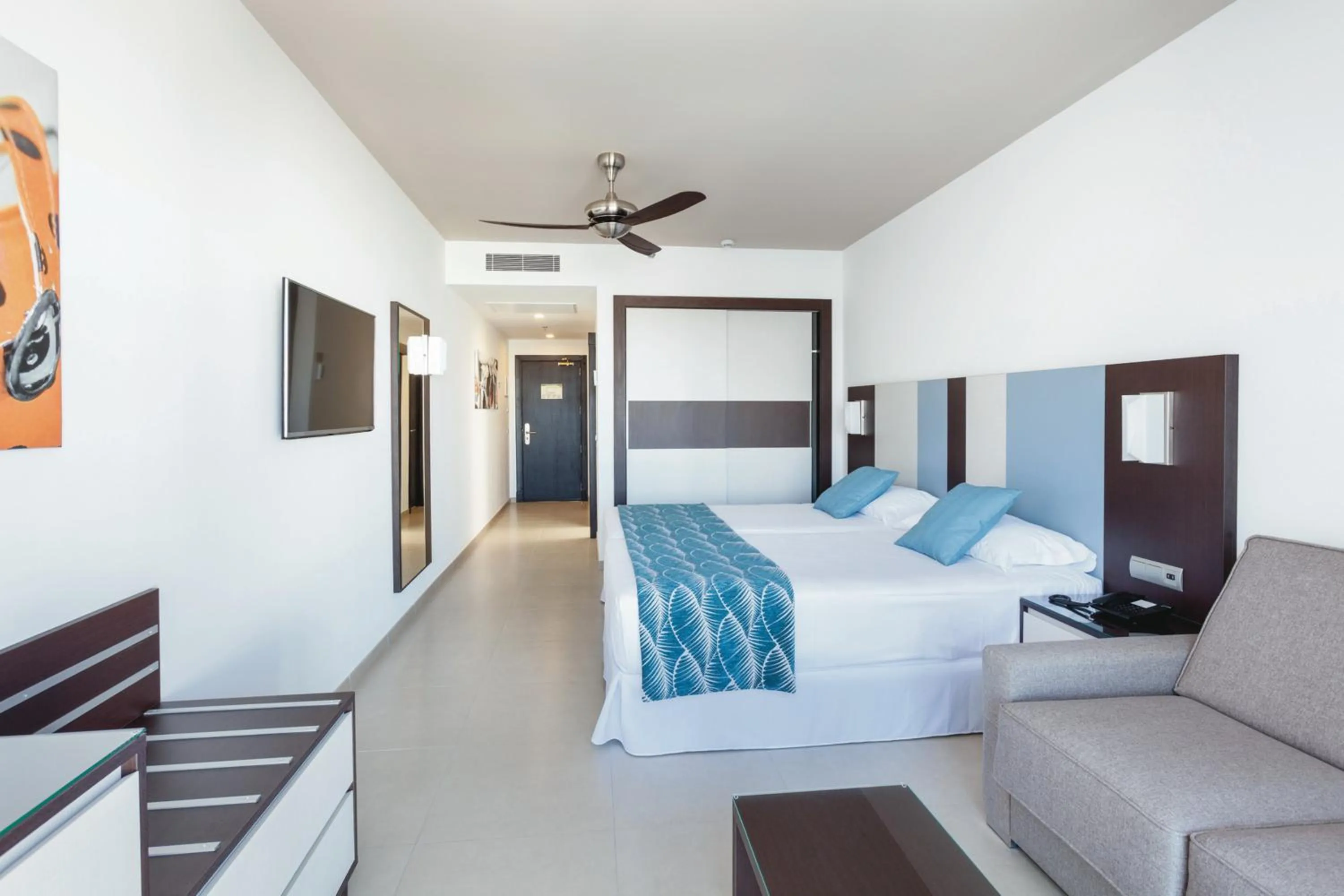 Photo of the whole room, Bed in Hotel Riu Costa del Sol - All Inclusive