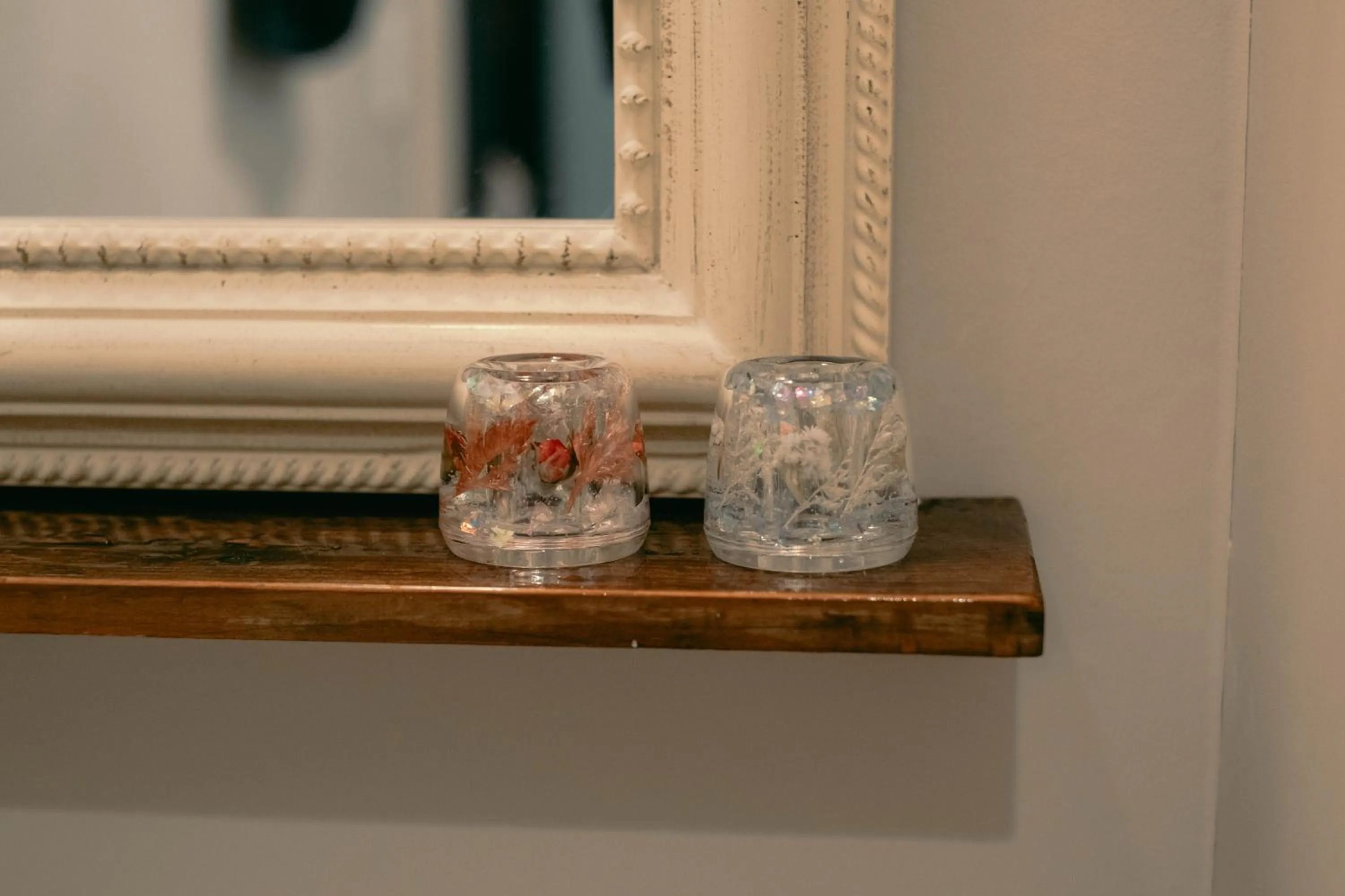 Decorative detail in 7 Rooms Hotel & Cafe - 30mins from Disneyland