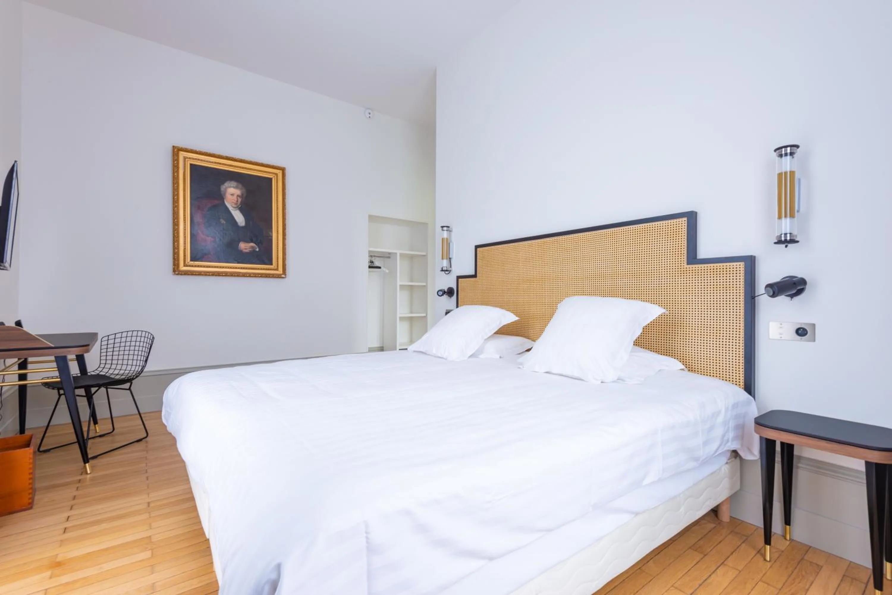 Bed in Hôtel Mille Pas