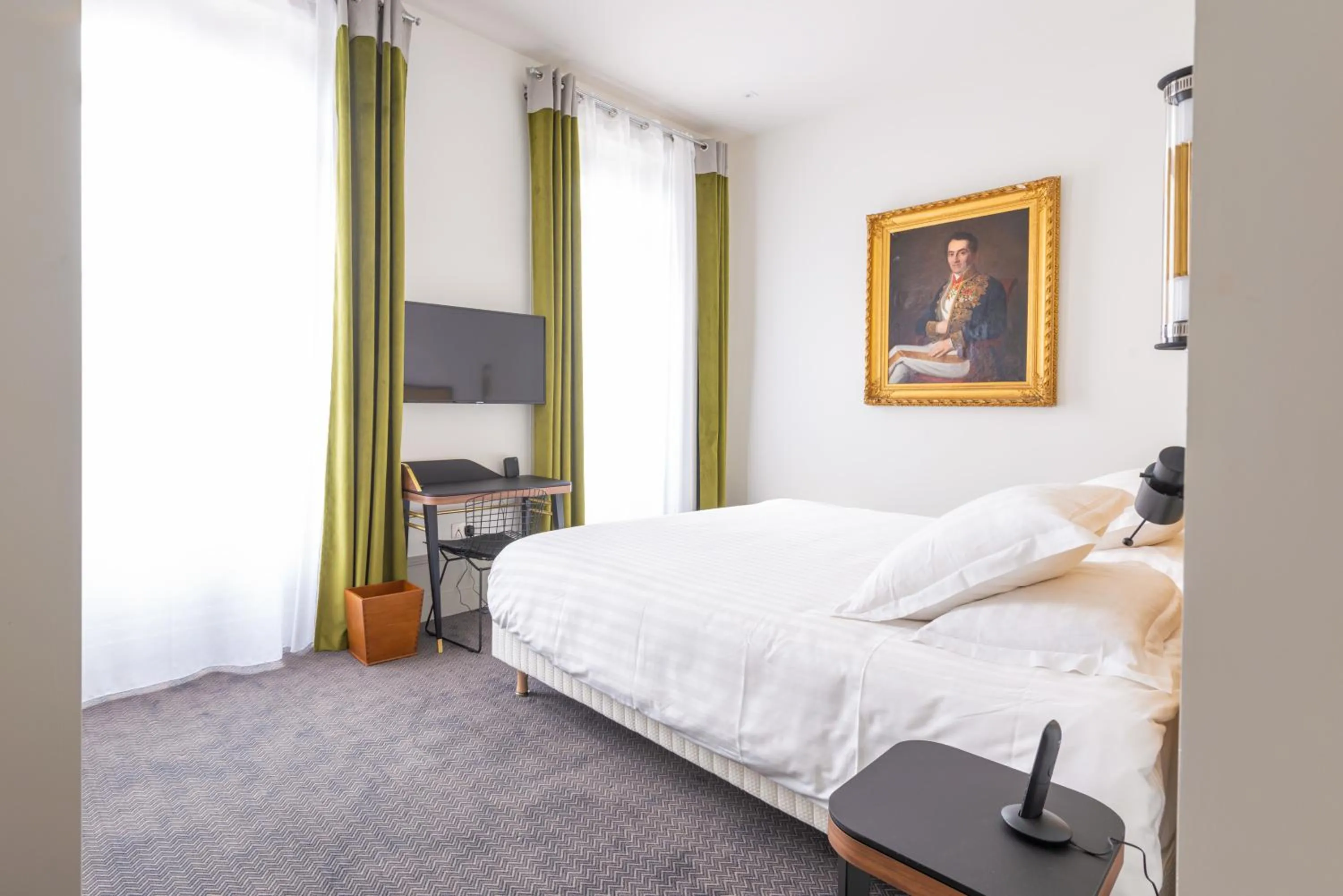 Bed in Hôtel Mille Pas