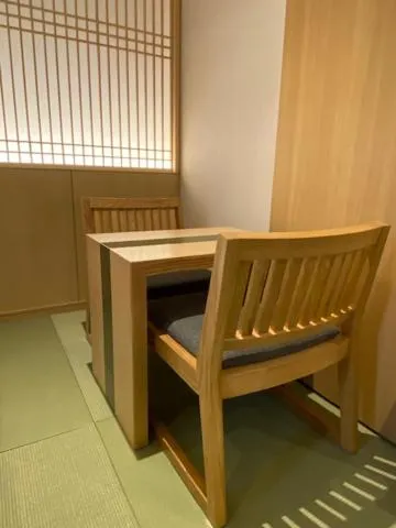 Photo of the whole room in Henn na Hotel Premier Kyoto Gojo Karasuma -Formerly Watermark Hotel Kyoto-