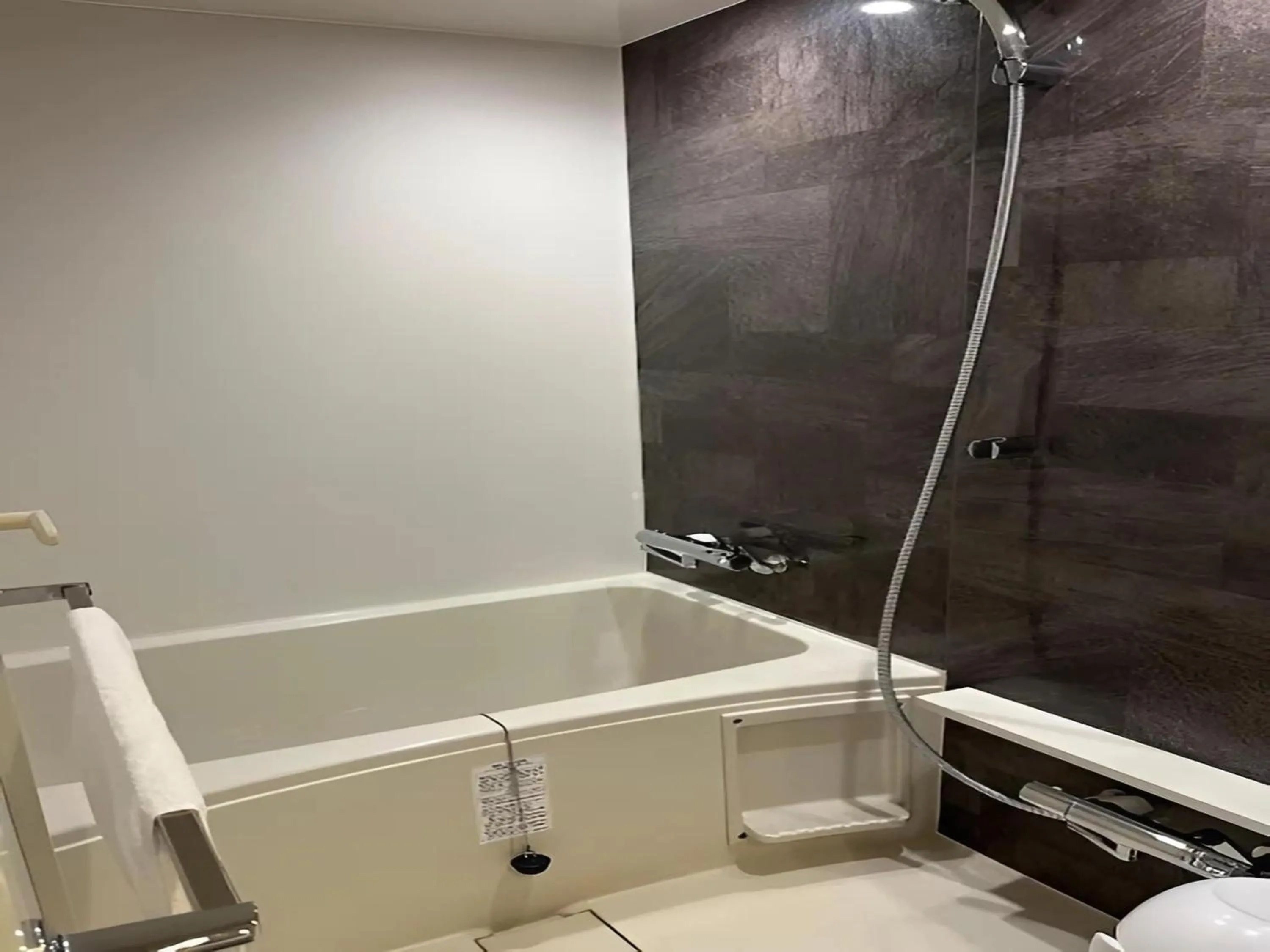 Bathroom in Henn na Hotel Premier Kyoto Gojo Karasuma -Formerly Watermark Hotel Kyoto-