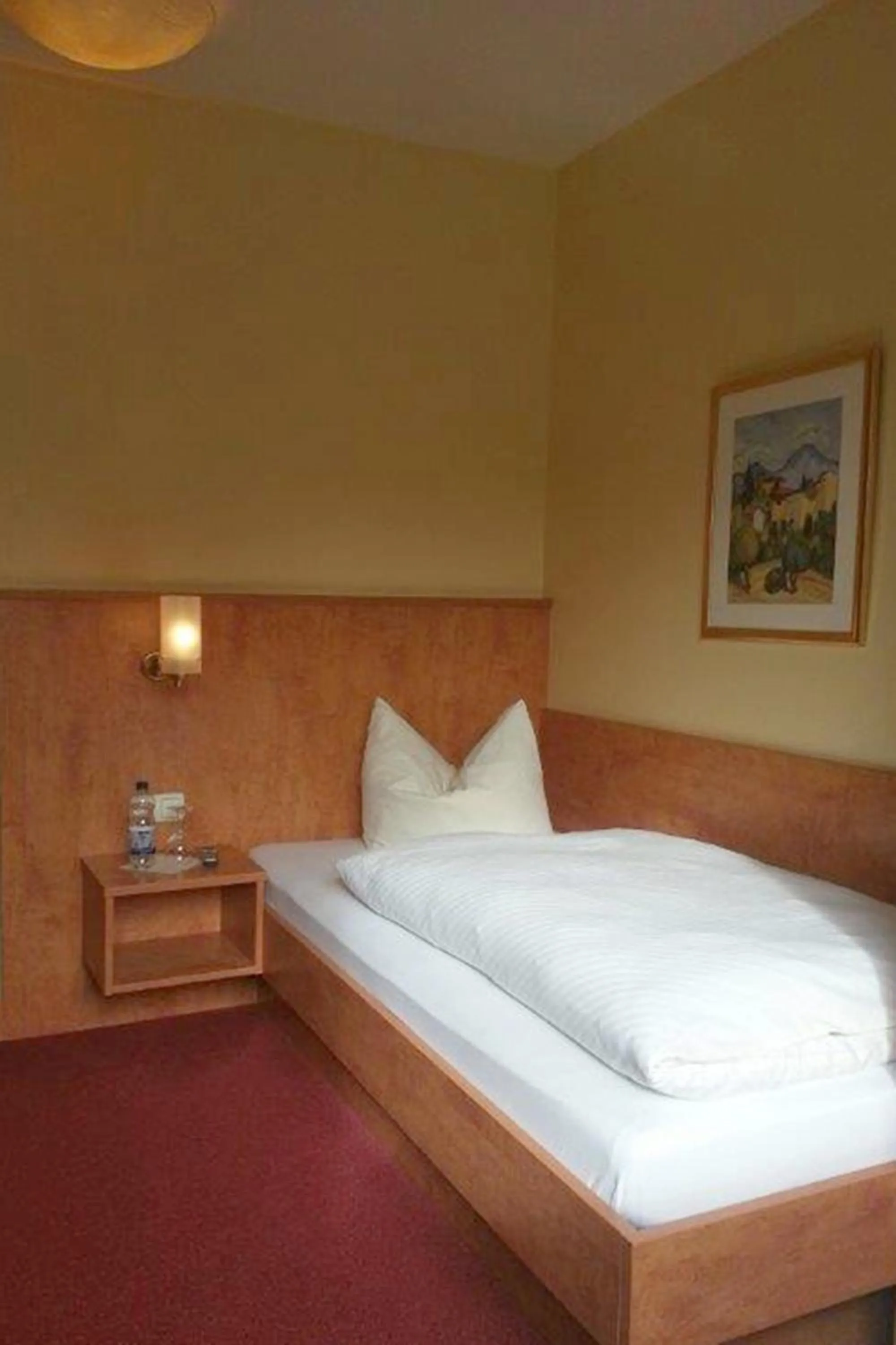 Bed in Hotel Rosenhof